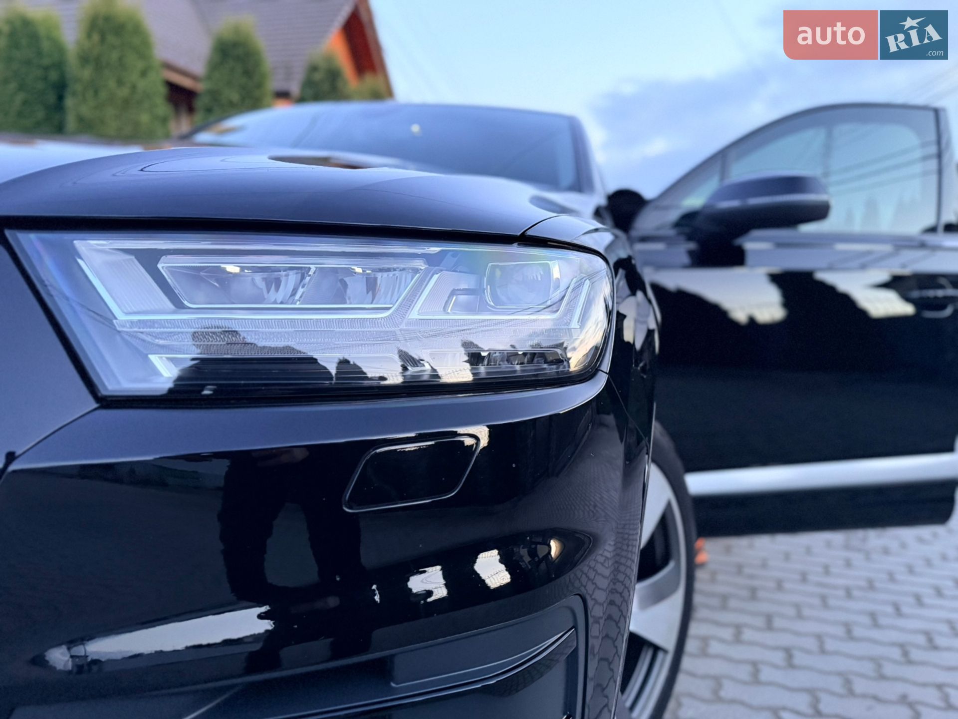 Audi Q7 2015 VIN WAUZZZ4MXGD031867 фото оголошення 37 з 135