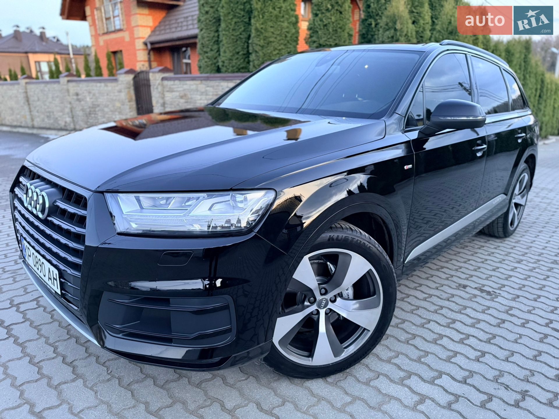 Audi Q7 2015 VIN WAUZZZ4MXGD031867 фото оголошення 33 з 135
