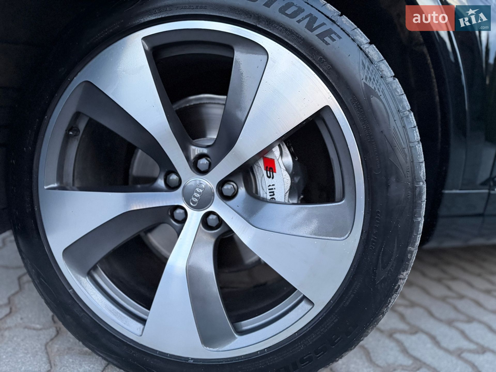 Audi Q7 2015 VIN WAUZZZ4MXGD031867 фото оголошення 48 з 135
