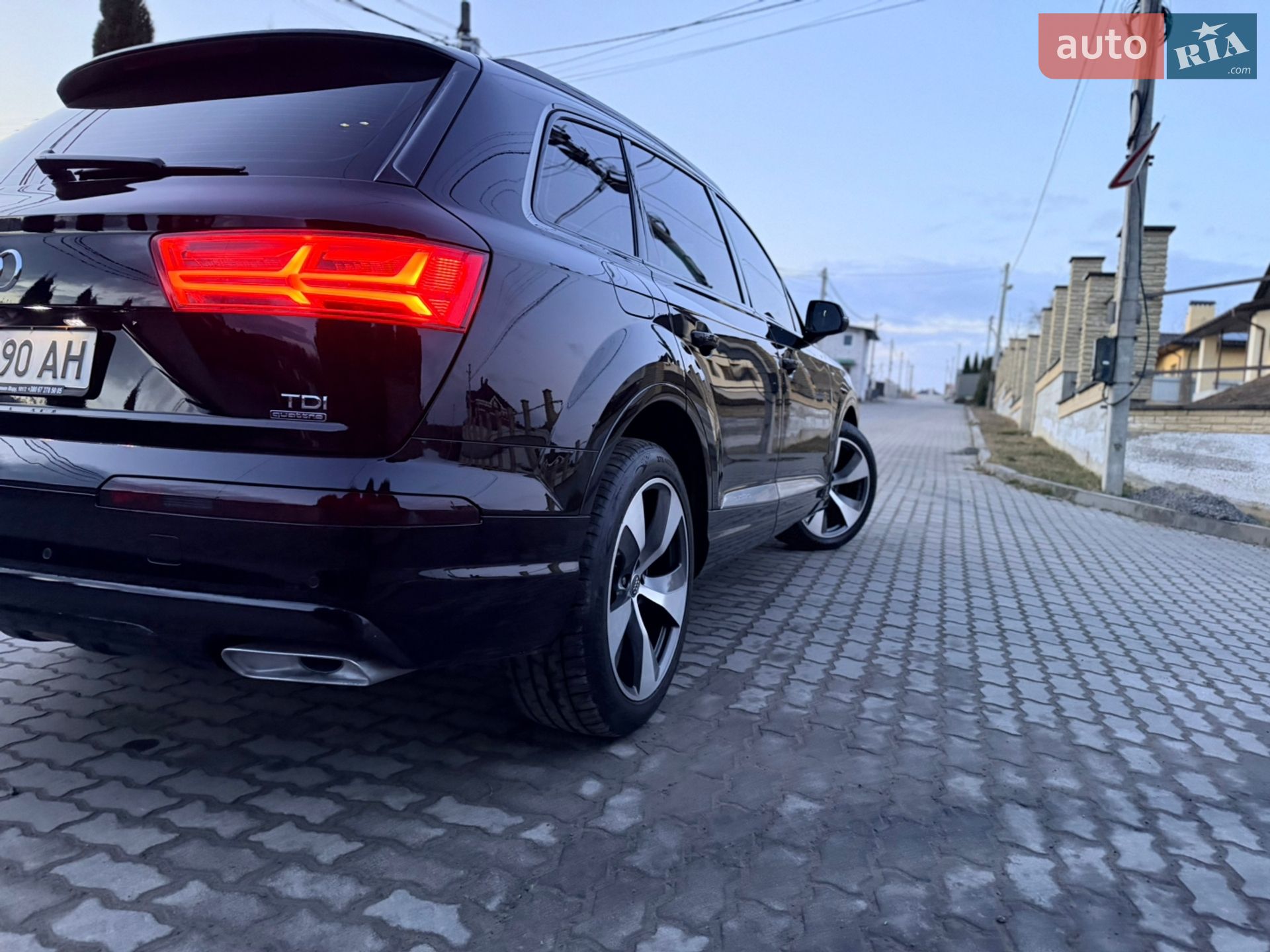 Audi Q7 2015 VIN WAUZZZ4MXGD031867 фото оголошення 52 з 135