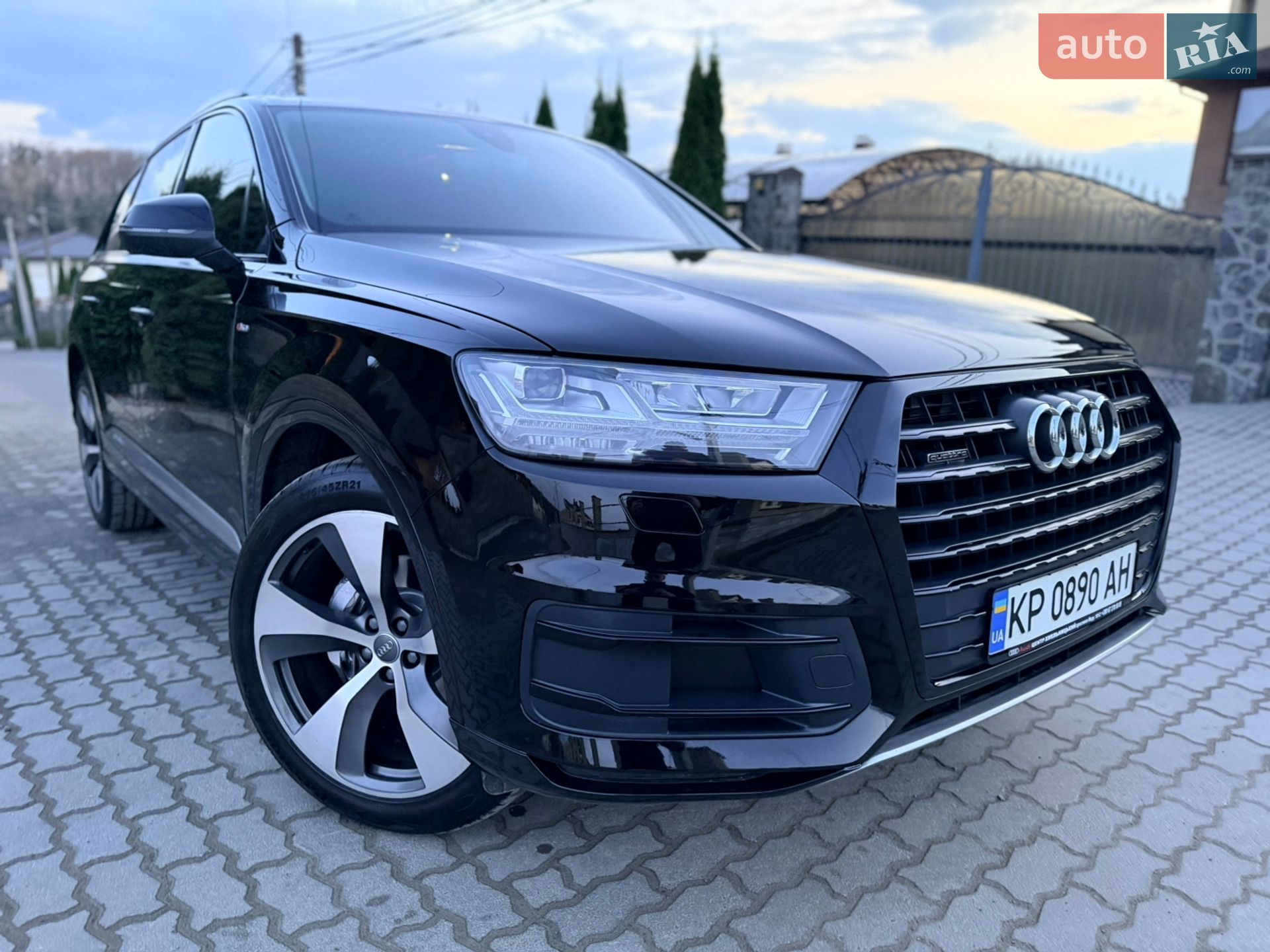 Audi Q7 2015 VIN WAUZZZ4MXGD031867 фото оголошення 58 з 135
