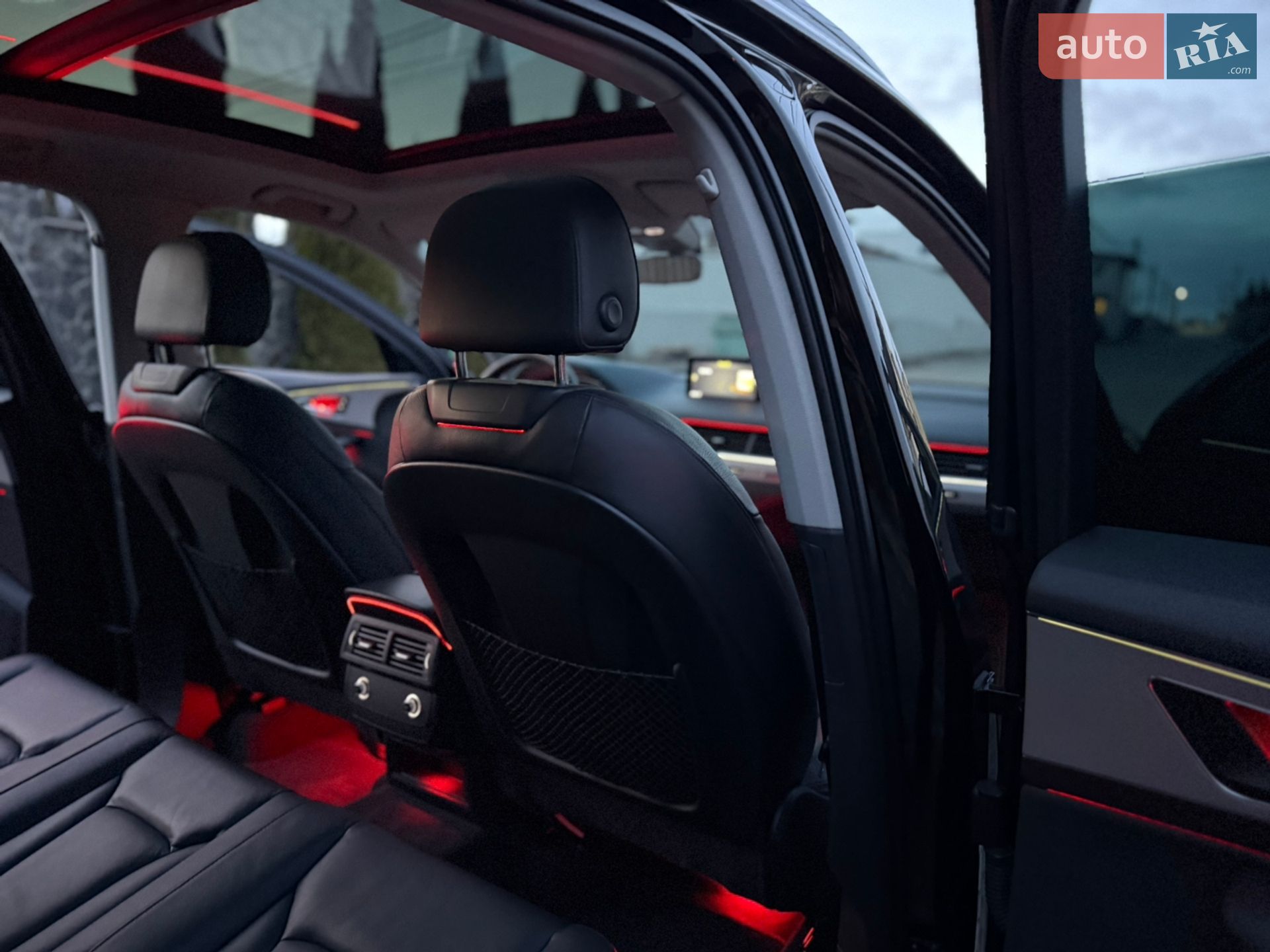 Audi Q7 2015 VIN WAUZZZ4MXGD031867 фото оголошення 98 з 135