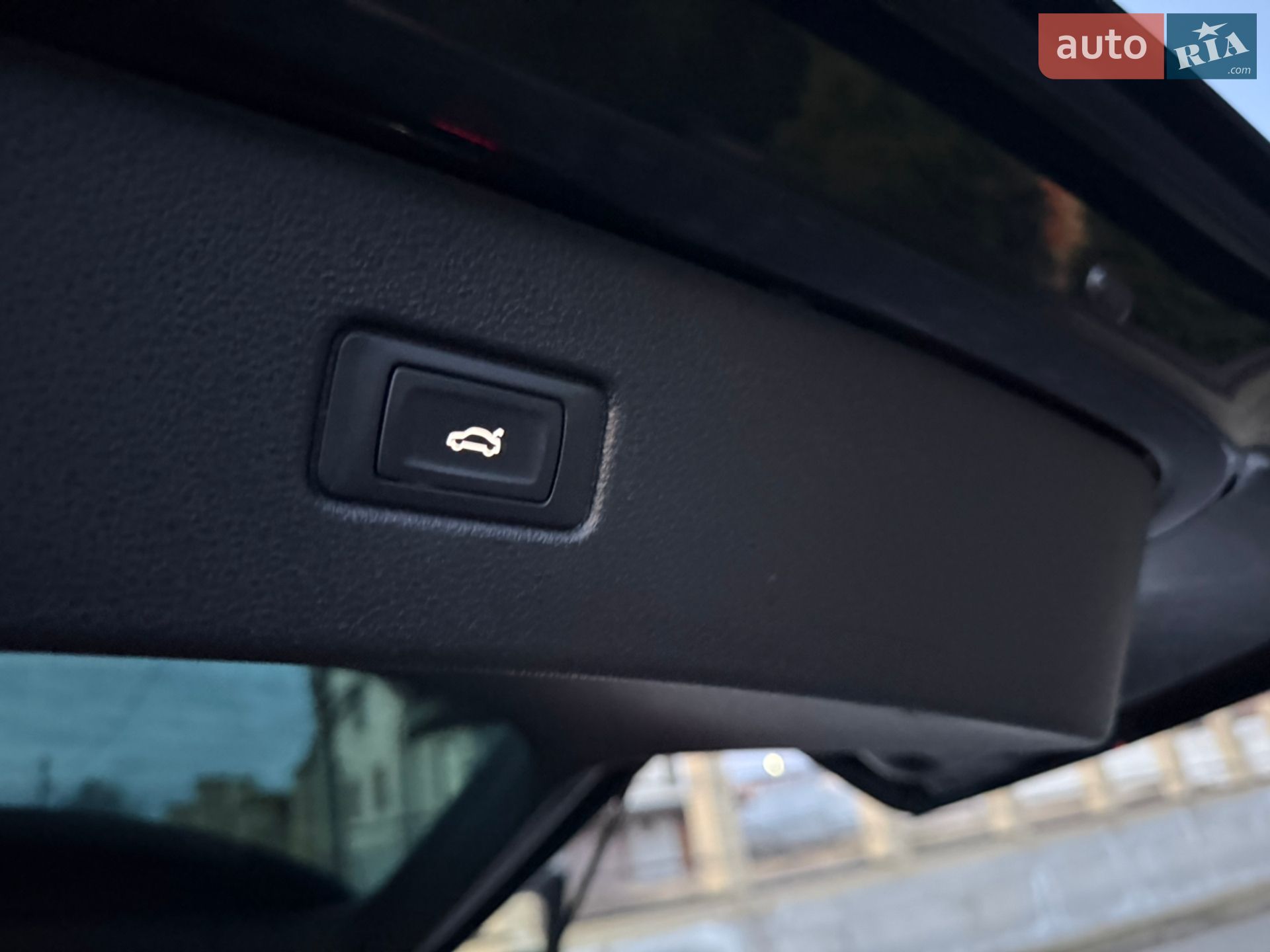 Audi Q7 2015 VIN WAUZZZ4MXGD031867 фото оголошення 106 з 135