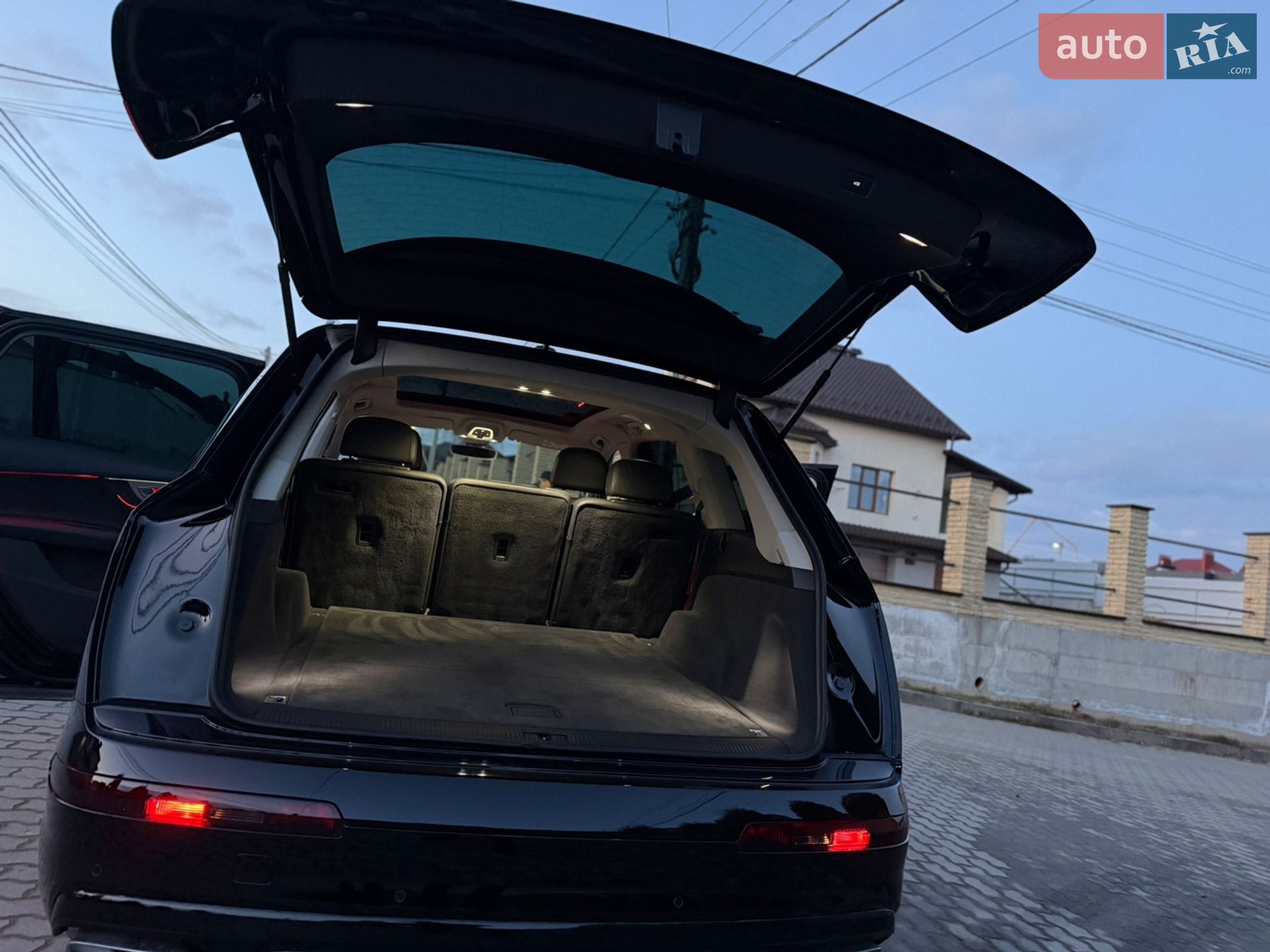 Audi Q7 2015 VIN WAUZZZ4MXGD031867 фото оголошення 107 з 135