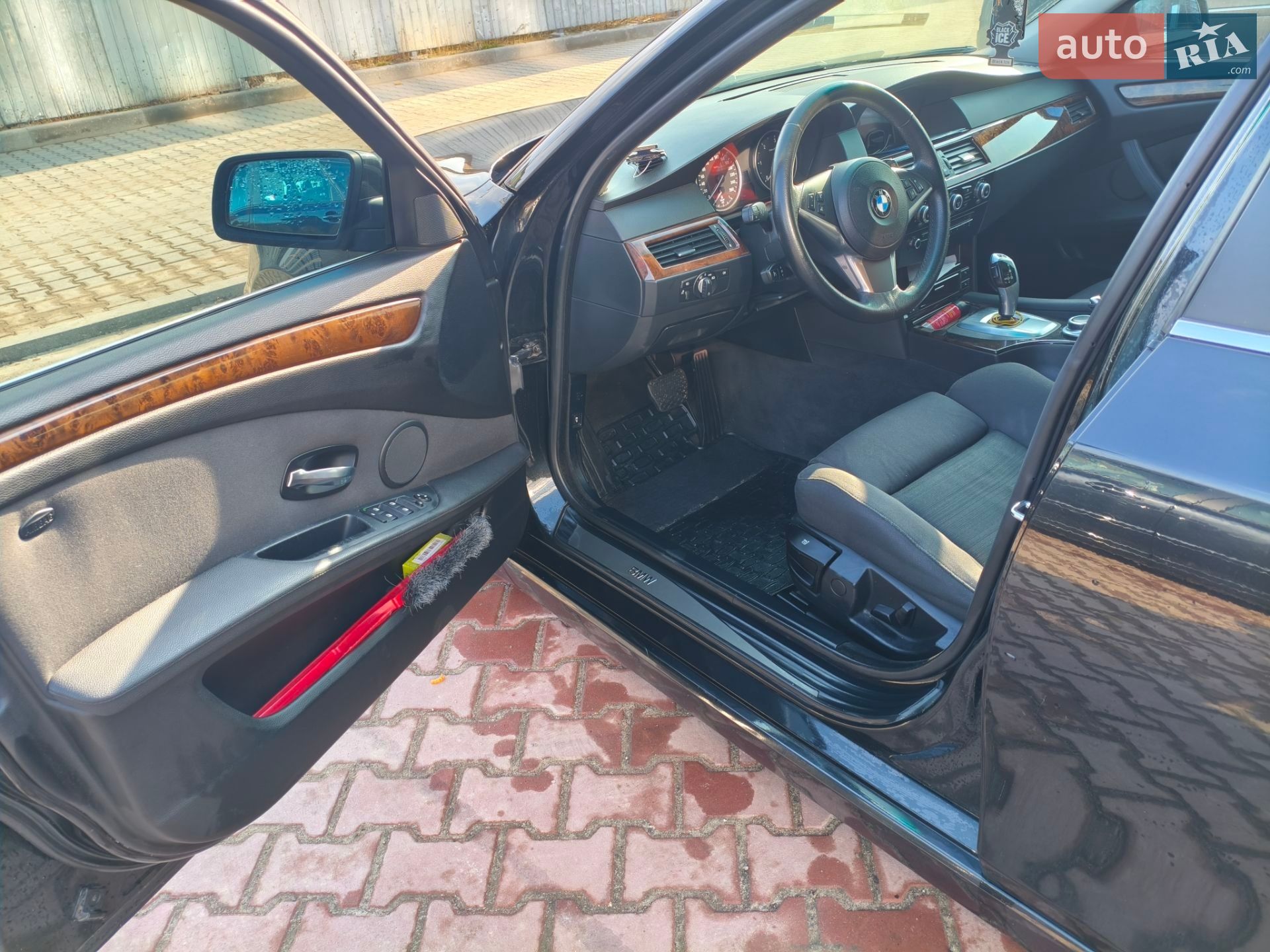 BMW 5 Series 2008 VIN WBAPX310X0CX41715 фото оголошення 25 з 34