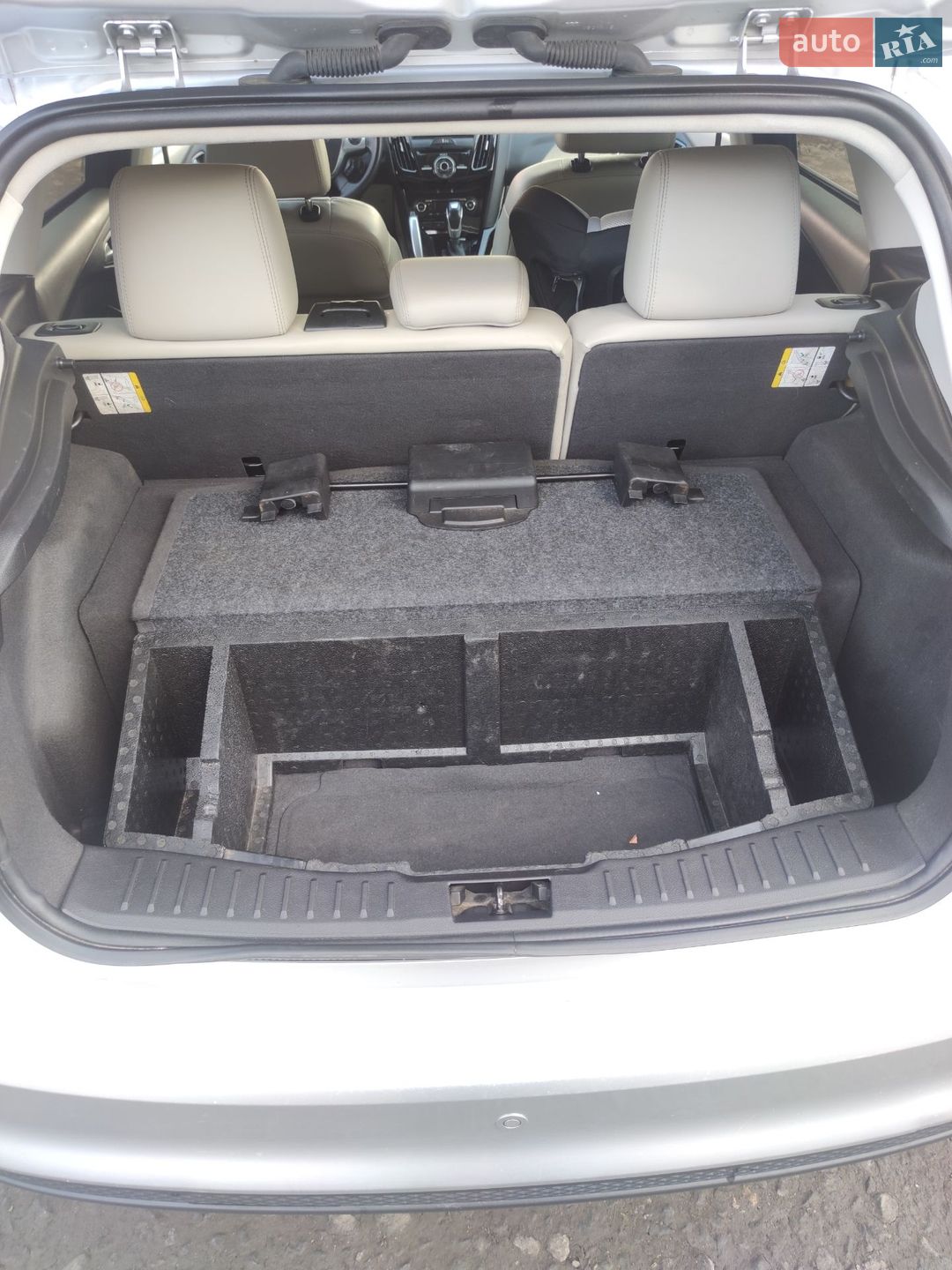 Ford Focus 2013 VIN 1FADP3R49DL351715 фото оголошення 9 з 20