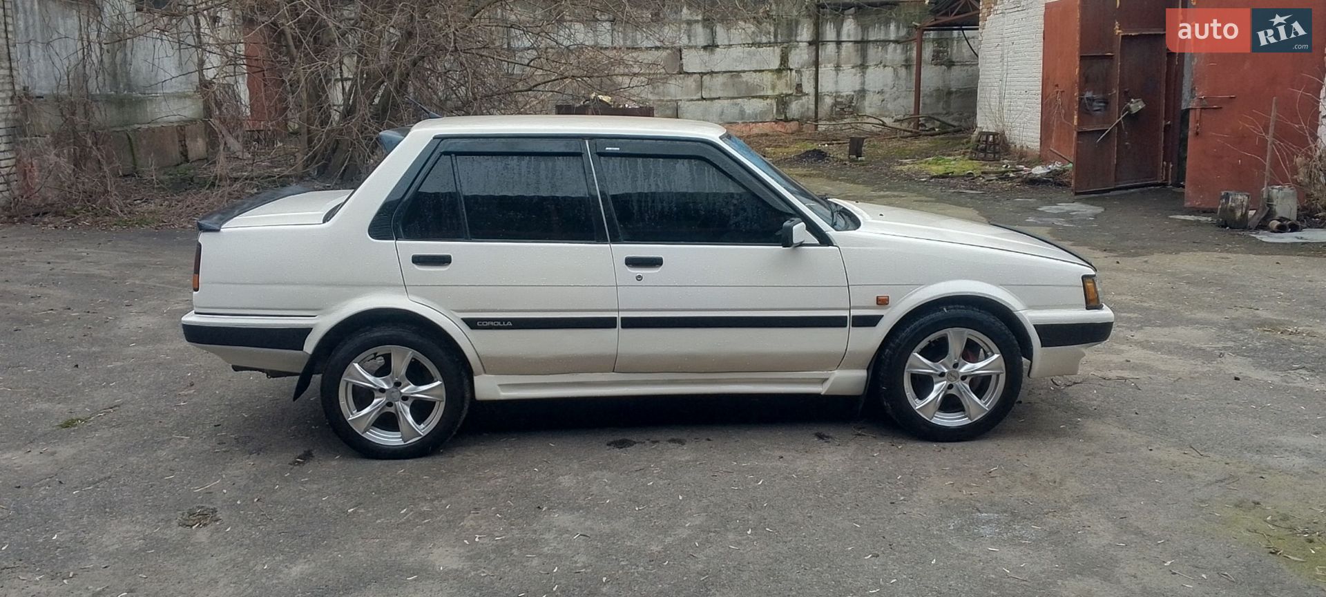 Dadi Aurora 1984 VIN JT1E0AE8000107152 фото оголошення 10 з 14