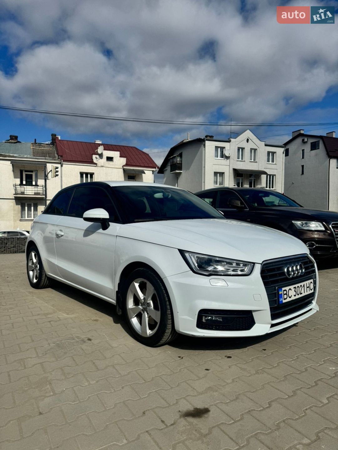 Audi A1 2015 VIN WAUZZZ8X8GB048702 фото оголошення 12 з 19