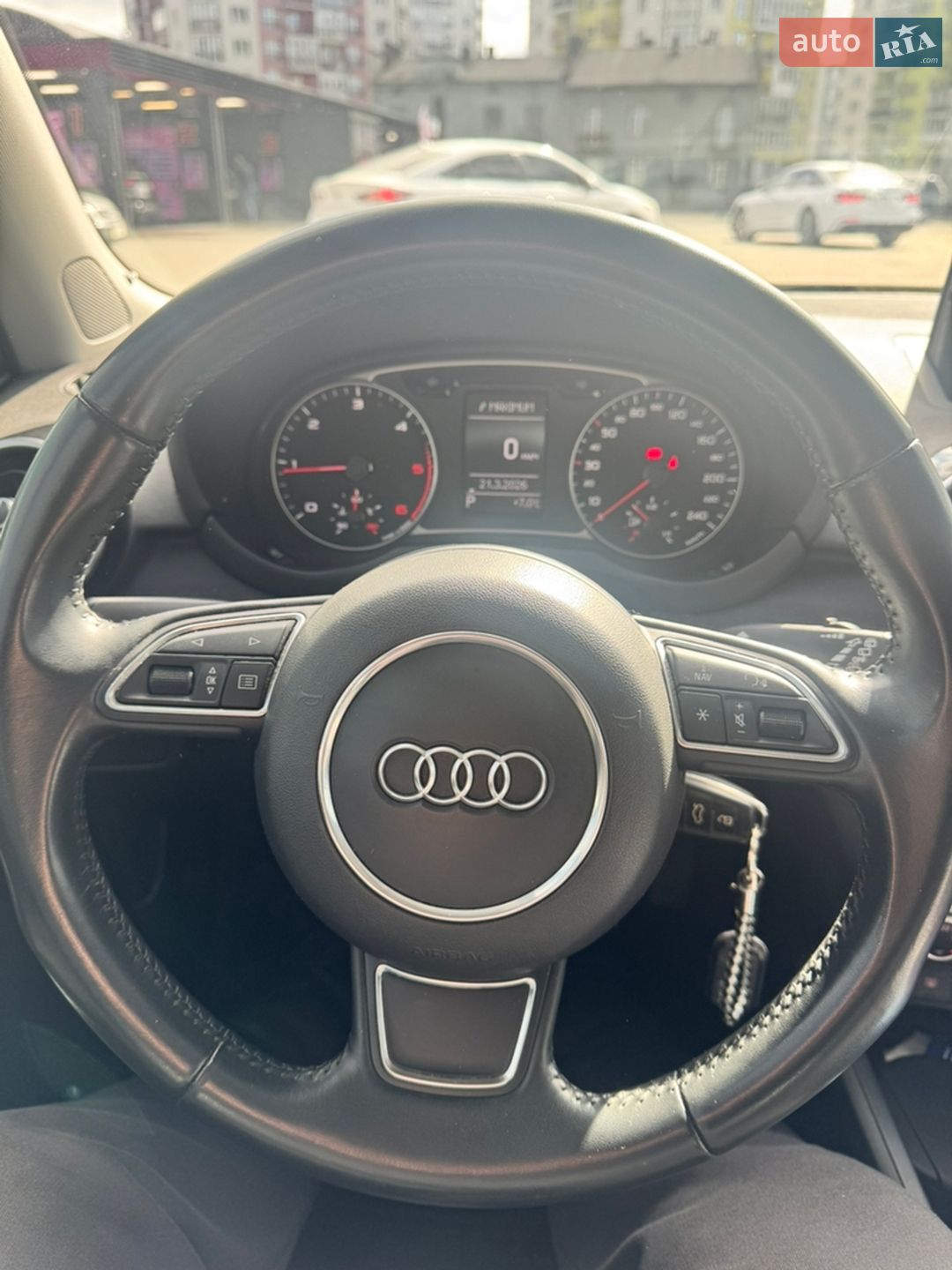 Audi A1 2015 VIN WAUZZZ8X8GB048702 фото оголошення 4 з 19