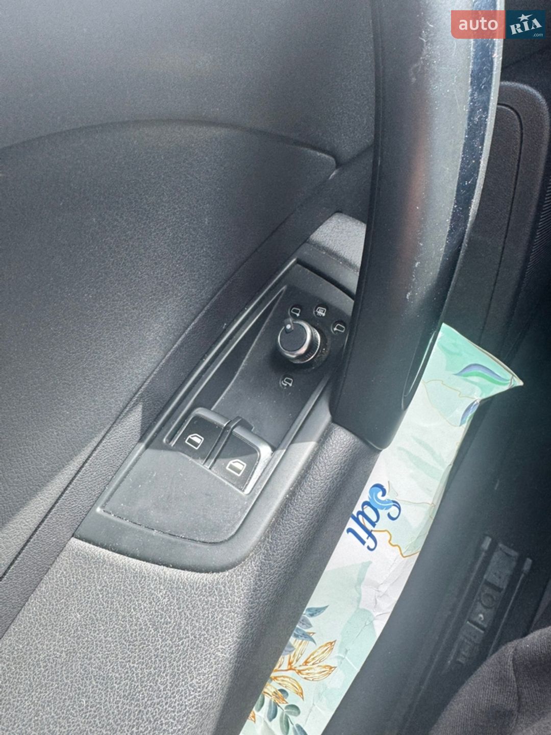 Audi A1 2015 VIN WAUZZZ8X8GB048702 фото оголошення 3 з 19