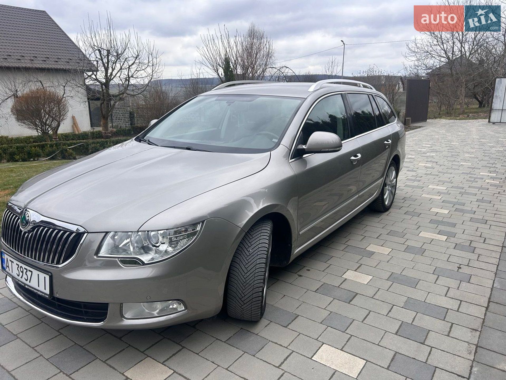 Skoda Superb 2011 VIN TMBJH93T5C9036080 фото оголошення 5 з 10