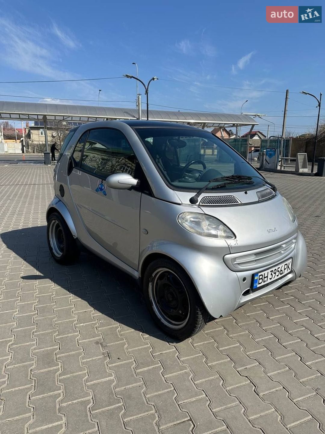 Smart Fortwo 2001 VIN WME01MC011H014698 фото оголошення 2 з 15