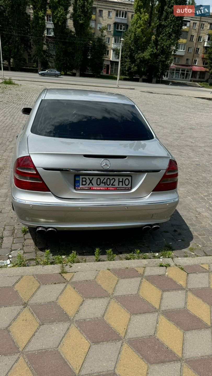 Mercedes-Benz E-Class 2003 VIN WDB2110611X106881 фото оголошення 4 з 6