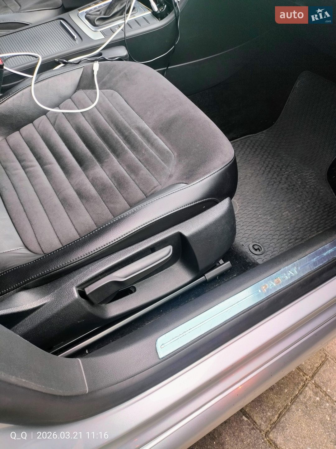 Volkswagen Passat 2012 VIN WVWZZZ3CZCP056194 фото оголошення 5 з 34
