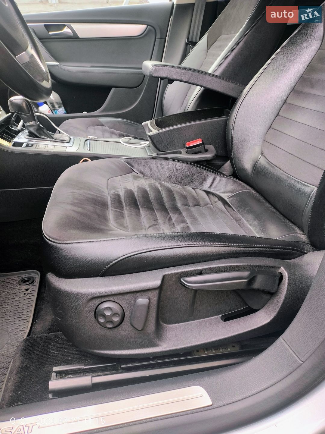 Volkswagen Passat 2012 VIN WVWZZZ3CZCP056194 фото оголошення 7 з 34