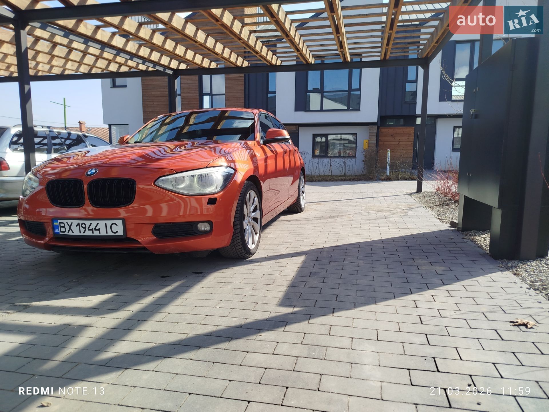BMW 1 Series 2012 VIN WBA1A11070J147722 фото оголошення 2 з 27