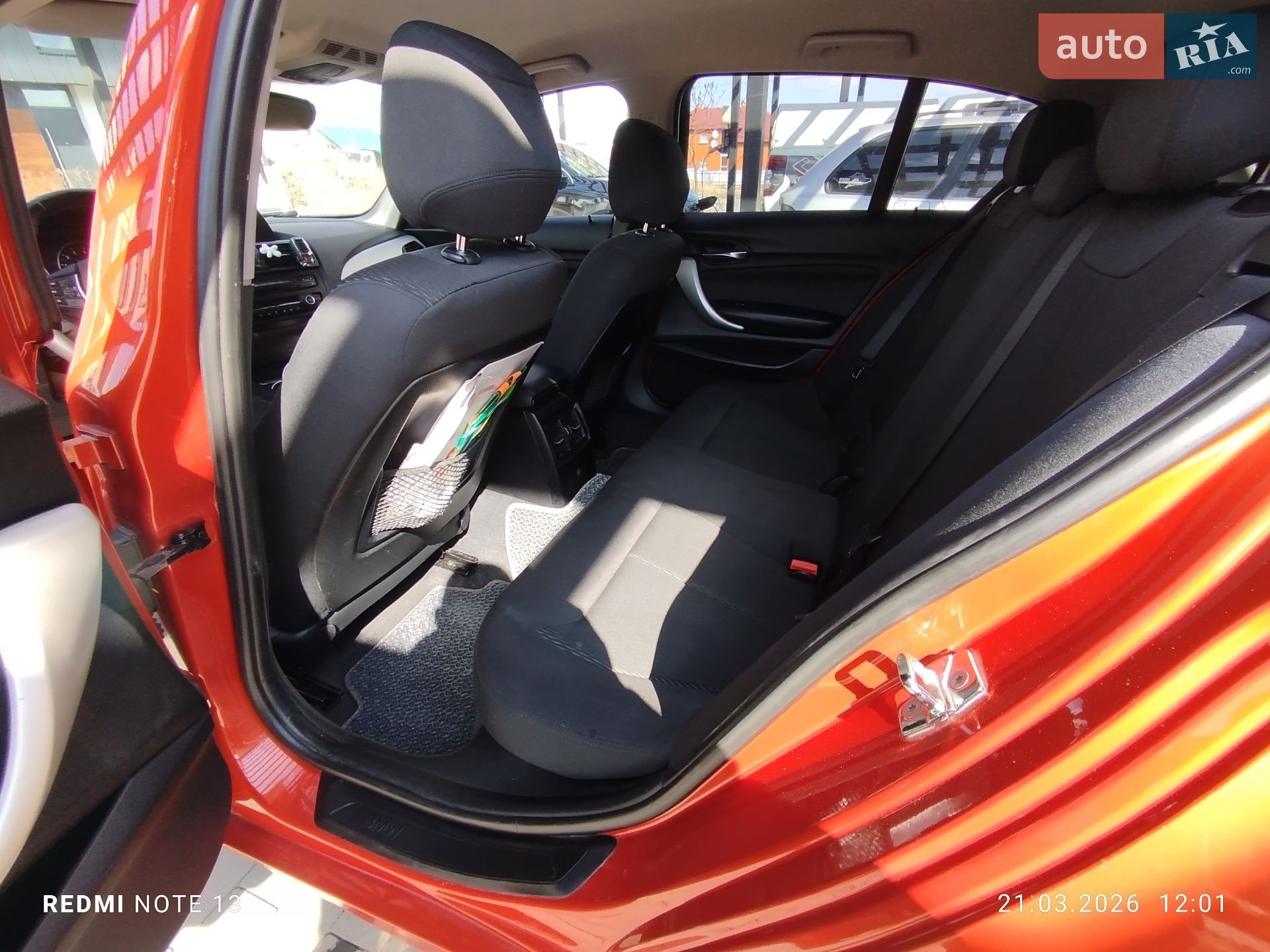 BMW 1 Series 2012 VIN WBA1A11070J147722 фото оголошення 17 з 27