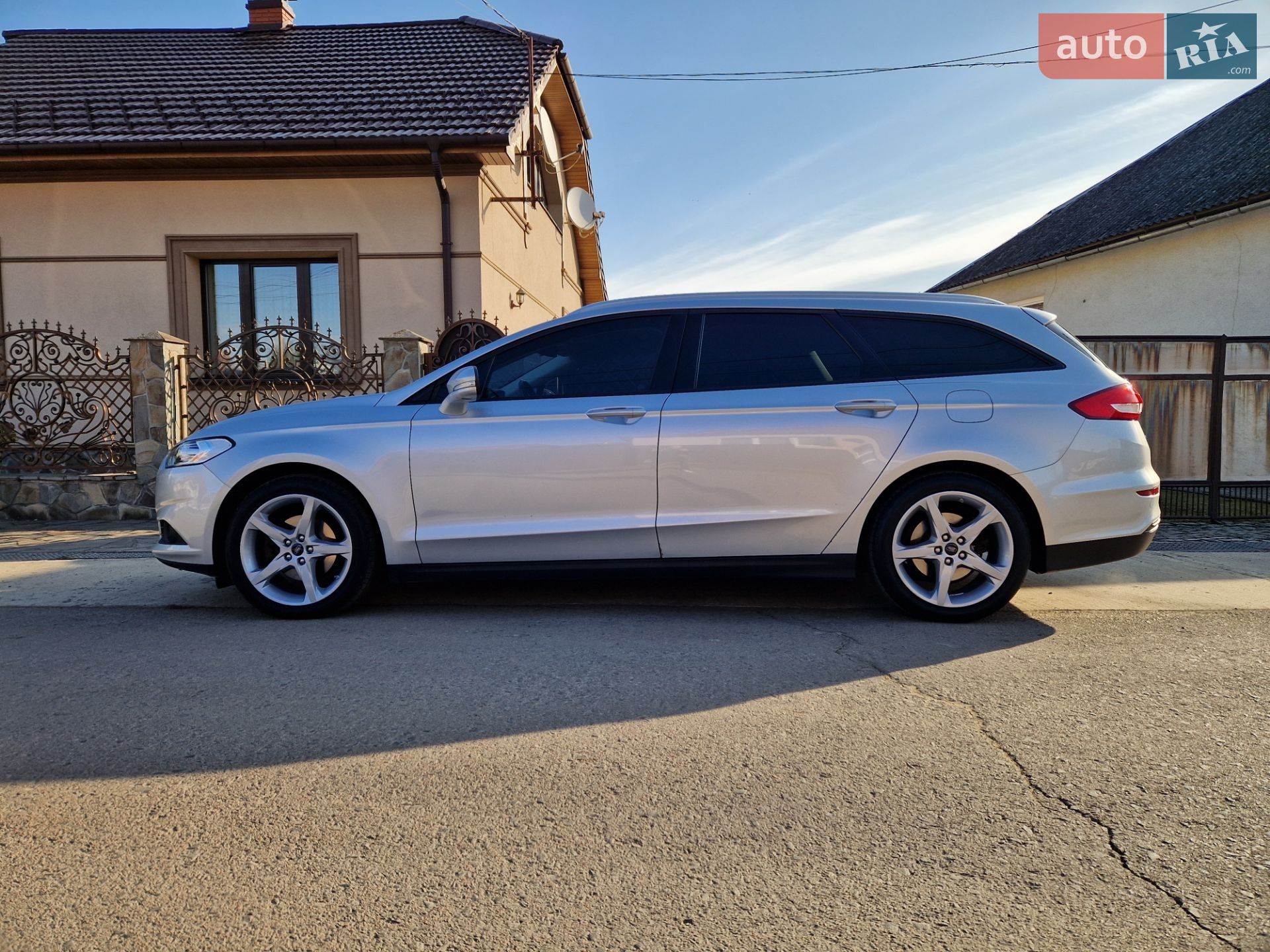 Ford Mondeo 2018 VIN WF0FXXWPCFJU40696 фото оголошення 39 з 39