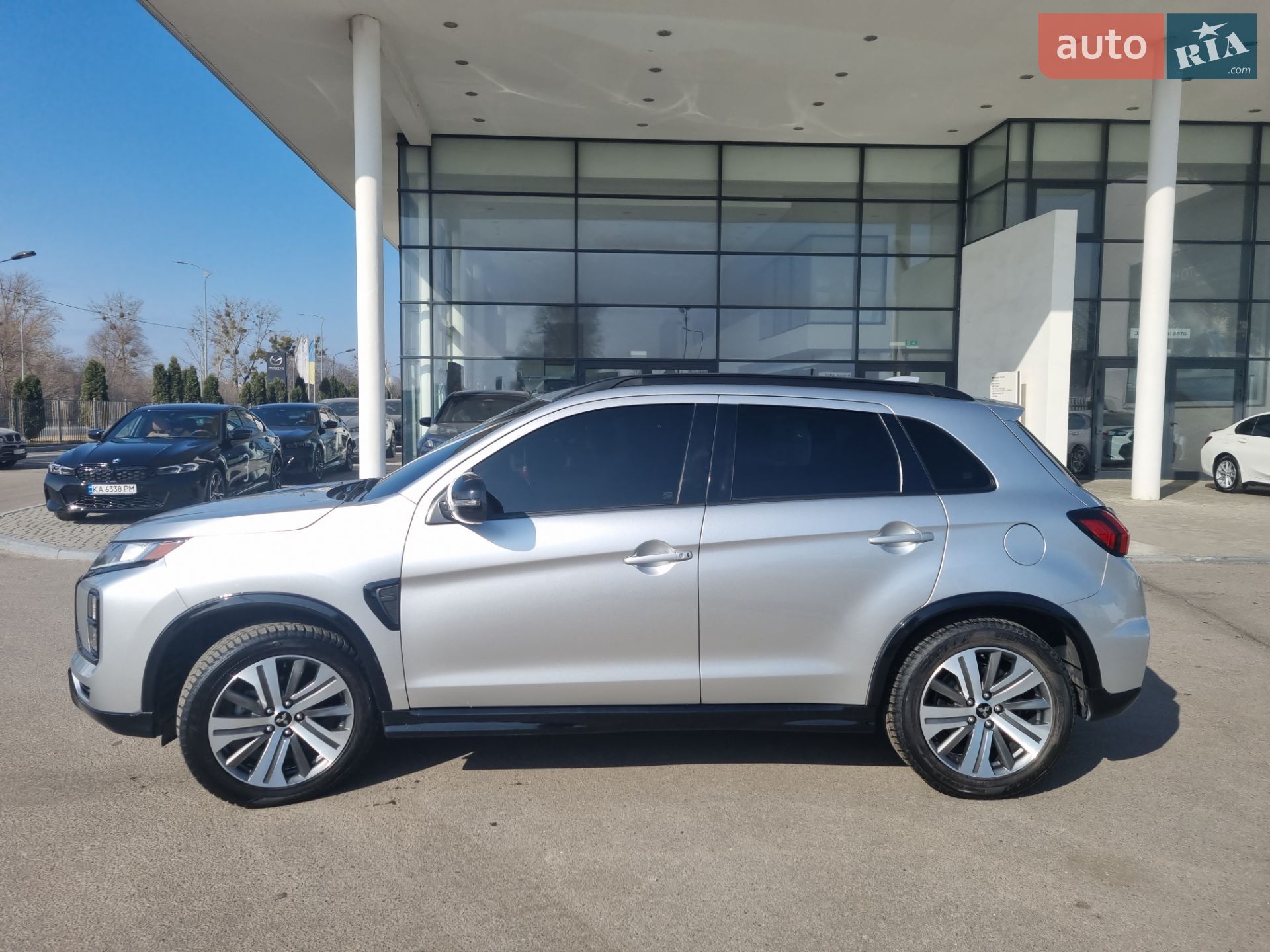 Mitsubishi Outlander Sport 2021 VIN JA4ARUAUXMU022390 фото оголошення 12 з 19