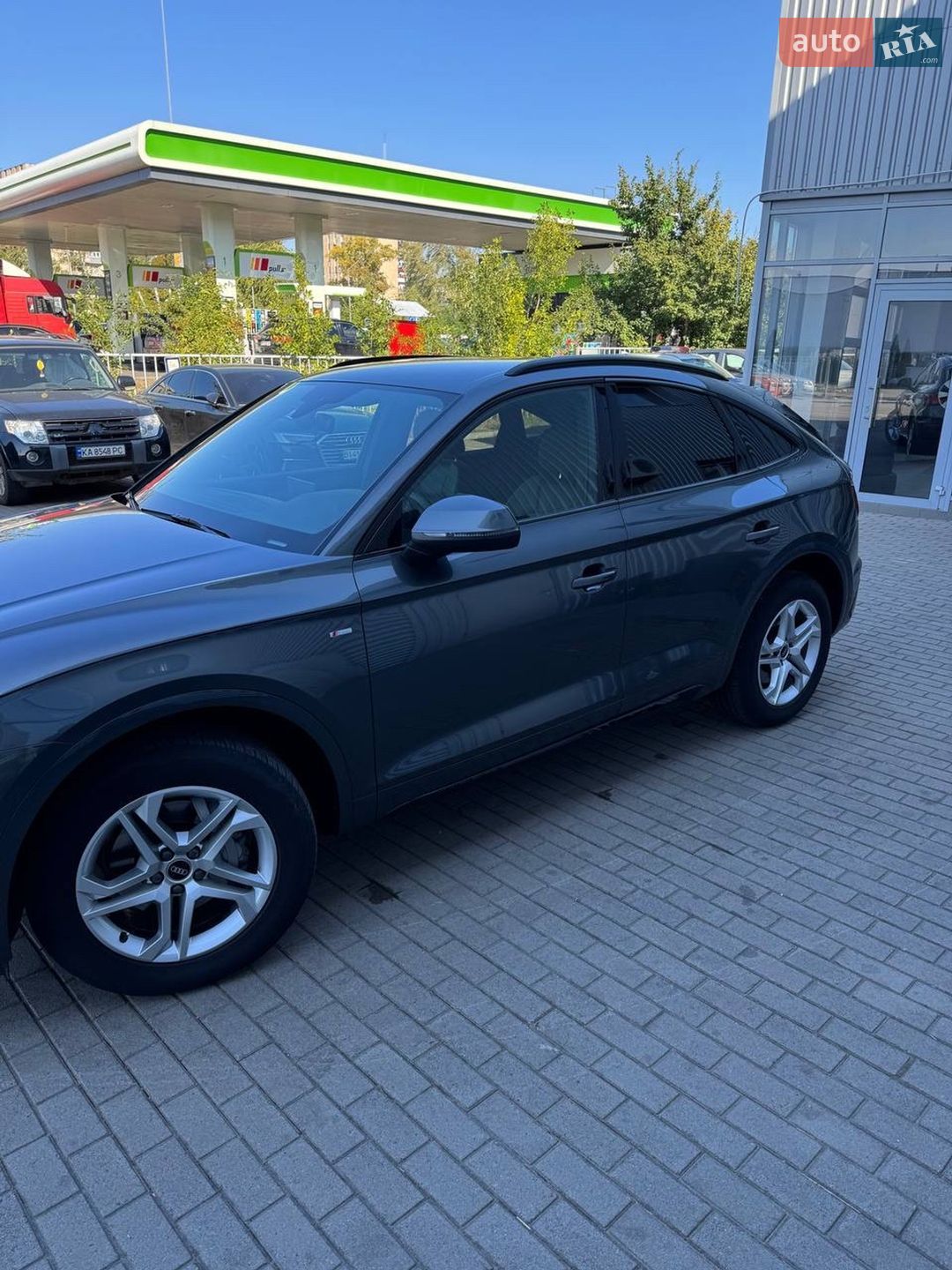 Audi Q5 Sportback 2023 VIN WAUZZZFY0P2097730 фото оголошення 3 з 30