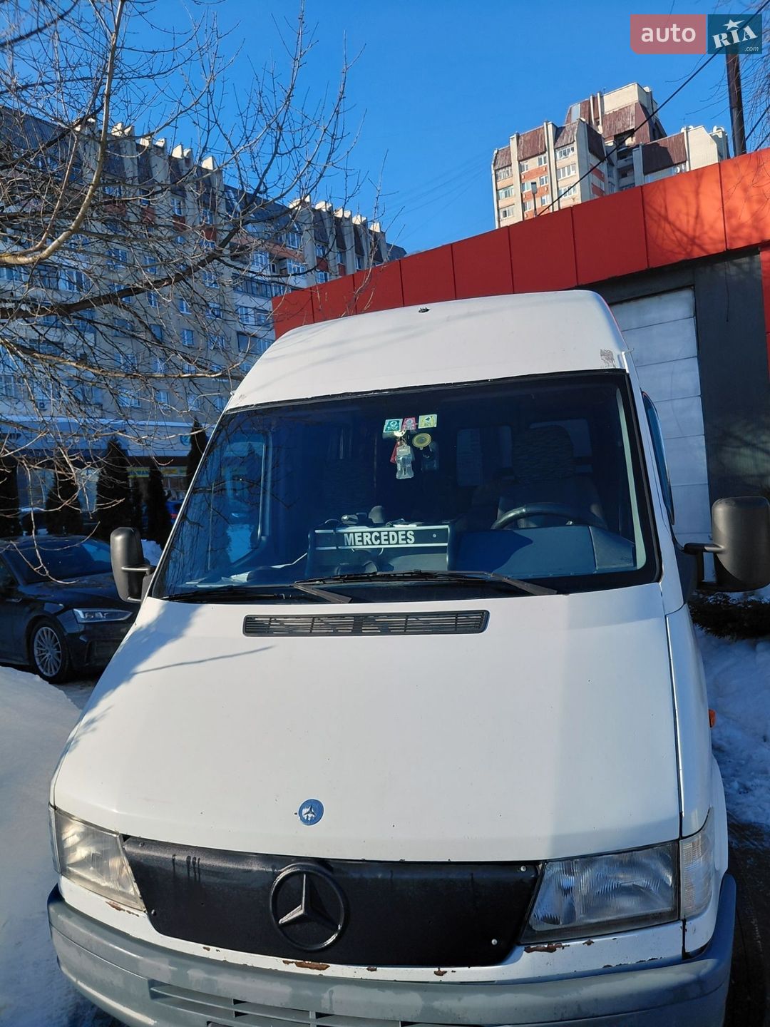 Mercedes-Benz Sprinter 1999 VIN WDB9034731P943117 фото оголошення 3 з 7