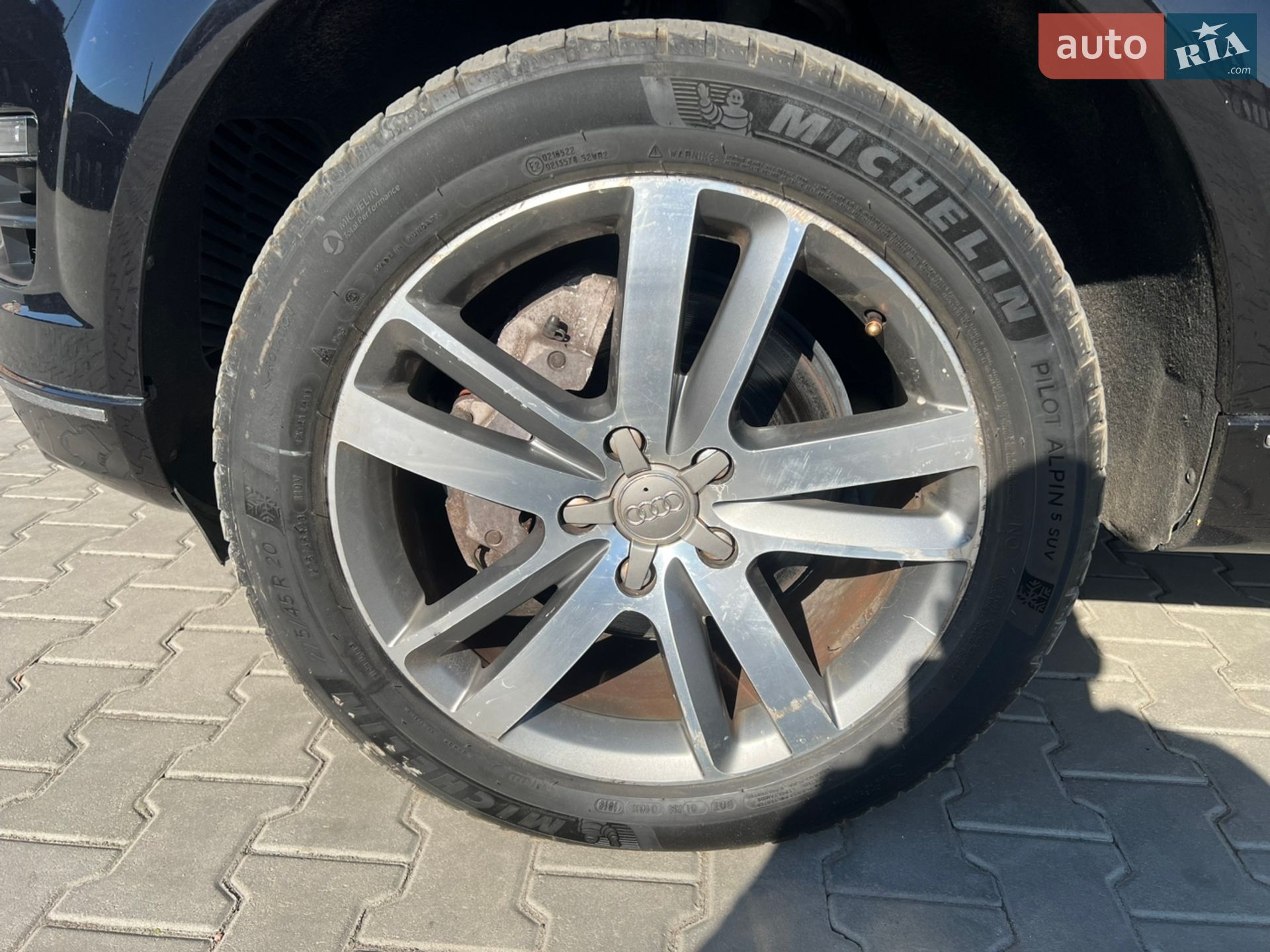 Audi Q7 2011 VIN WA1LMAFE4BD004049 фото оголошення 30 з 36