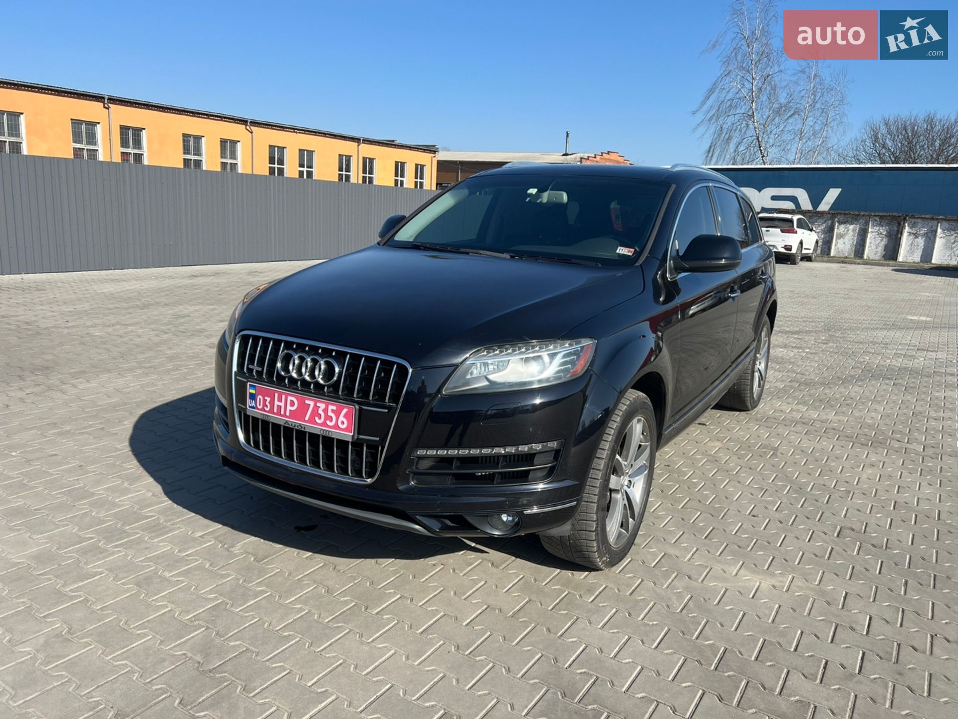 Audi Q7 2011 VIN WA1LMAFE4BD004049 фото оголошення 4 з 36
