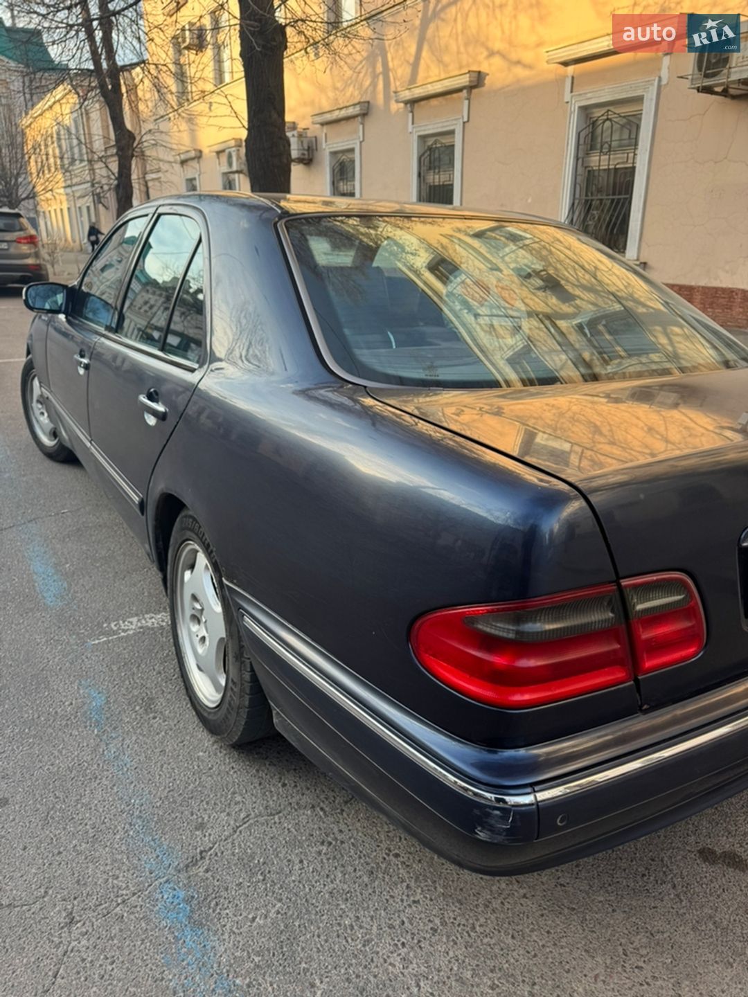 Mercedes-Benz E-Class 2000 VIN WDB2100351B083450 фото оголошення 4 з 22