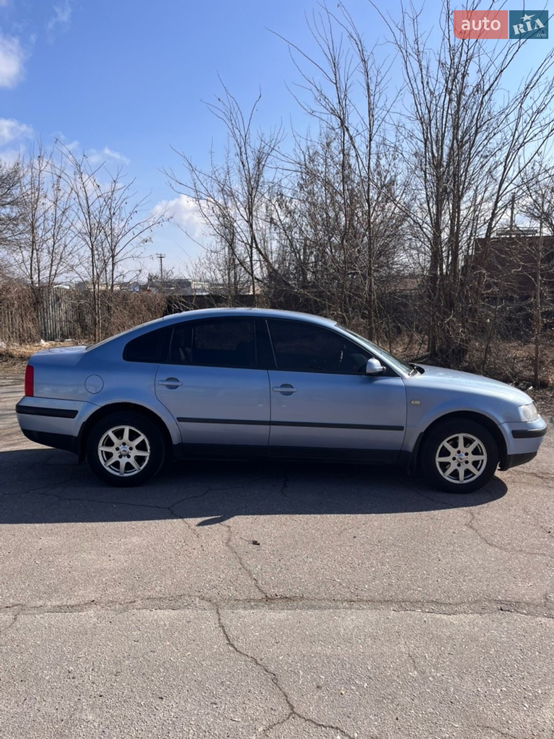 Volkswagen Passat 1999 VIN WVWZZZ3BZXP405533 фото оголошення 6 з 30