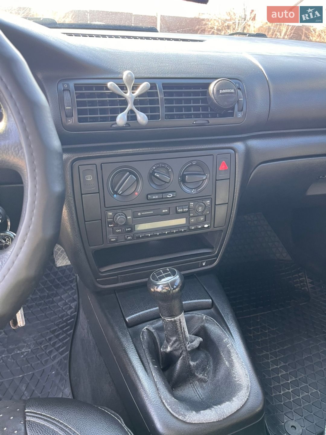 Volkswagen Passat 1999 VIN WVWZZZ3BZXP405533 фото оголошення 18 з 30