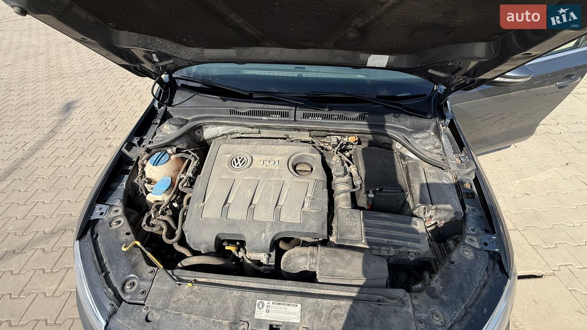 Volkswagen Jetta 2016 VIN WVWZZZ16ZGM011744 фото оголошення 15 з 63