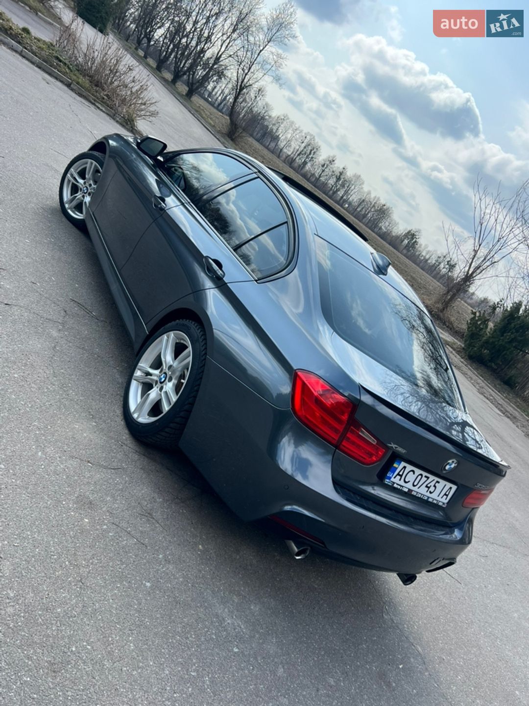 BMW 3 Series 2015 VIN WBA3B9G59FNR94170 фото оголошення 6 з 19