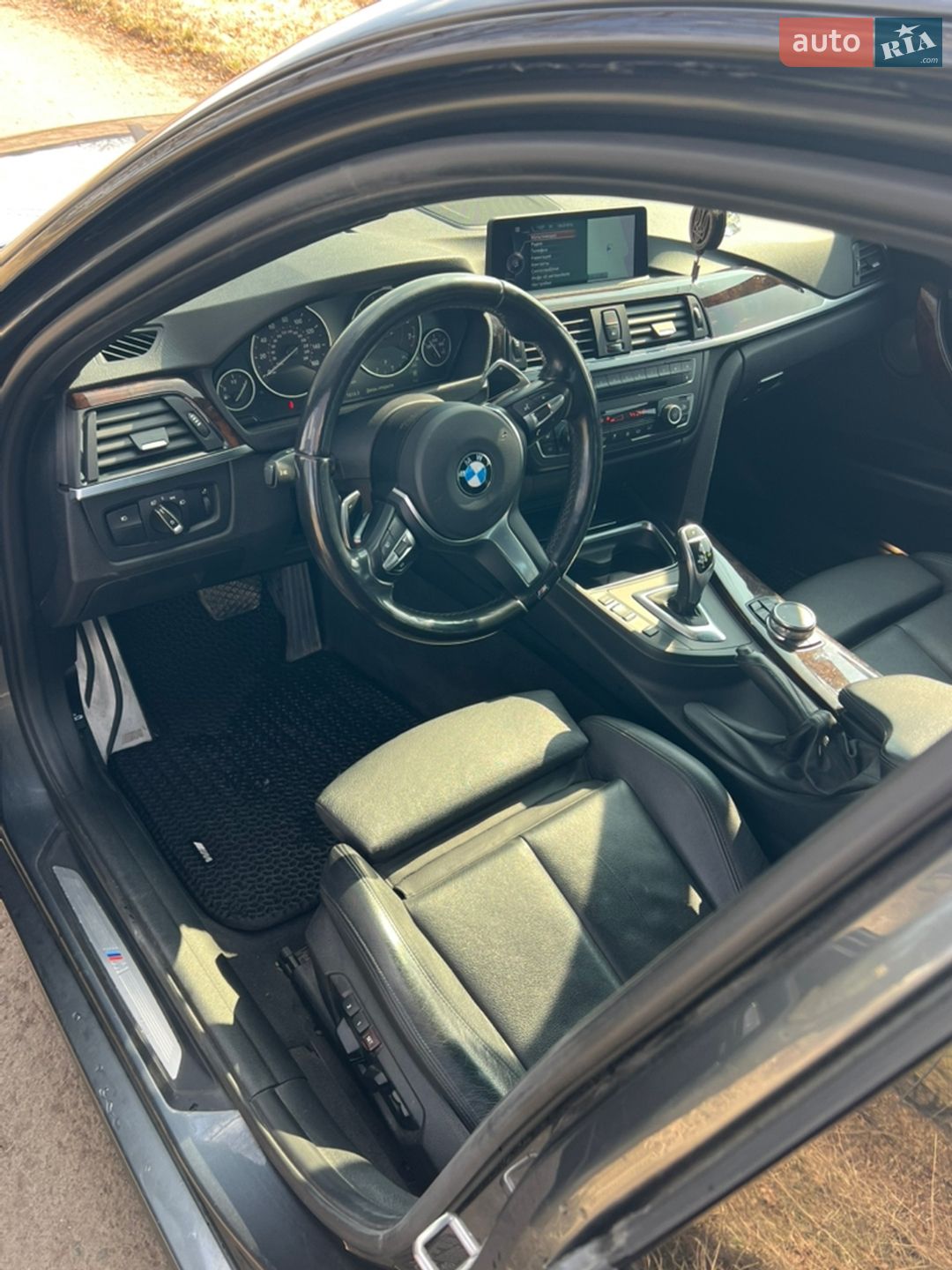 BMW 3 Series 2015 VIN WBA3B9G59FNR94170 фото оголошення 12 з 19