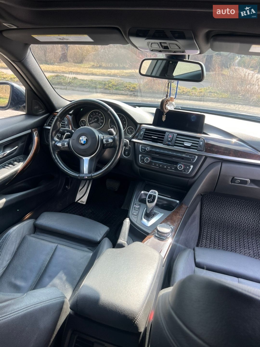 BMW 3 Series 2015 VIN WBA3B9G59FNR94170 фото оголошення 17 з 19