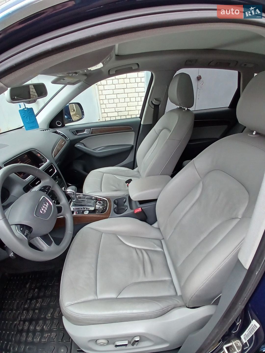 Audi Q5 2013 VIN WA1LFAFP2DA081275 фото оголошення 15 з 30