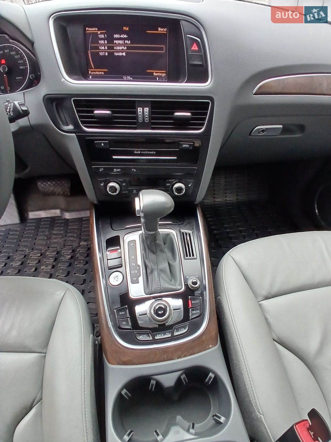 Audi Q5 2013 VIN WA1LFAFP2DA081275 фото оголошення 16 з 30