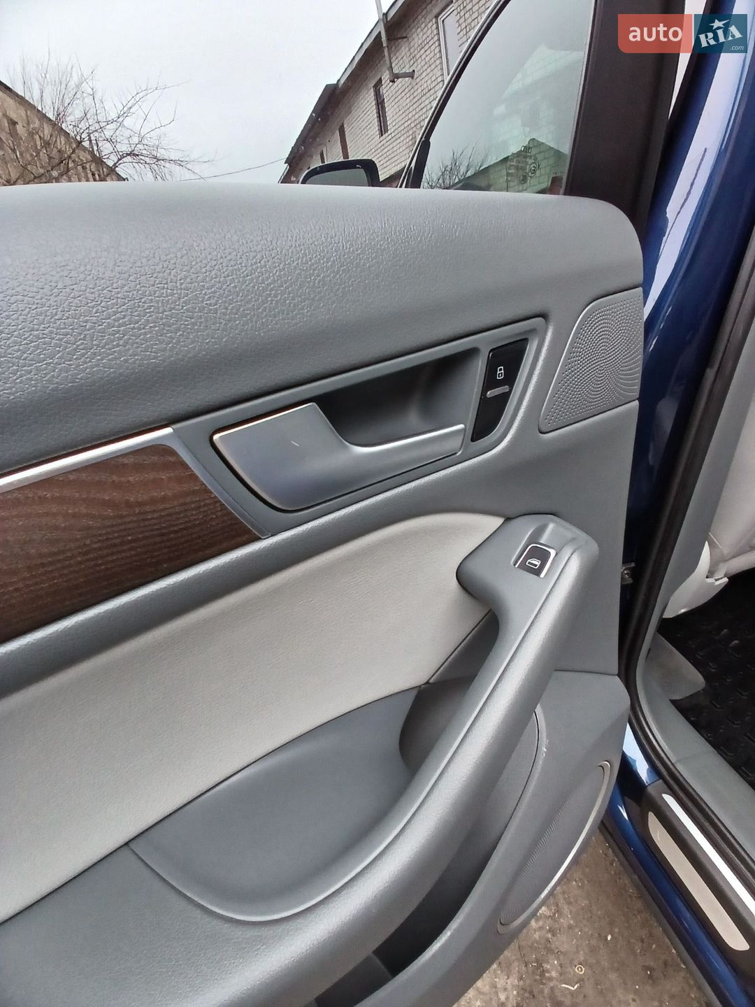 Audi Q5 2013 VIN WA1LFAFP2DA081275 фото оголошення 17 з 30