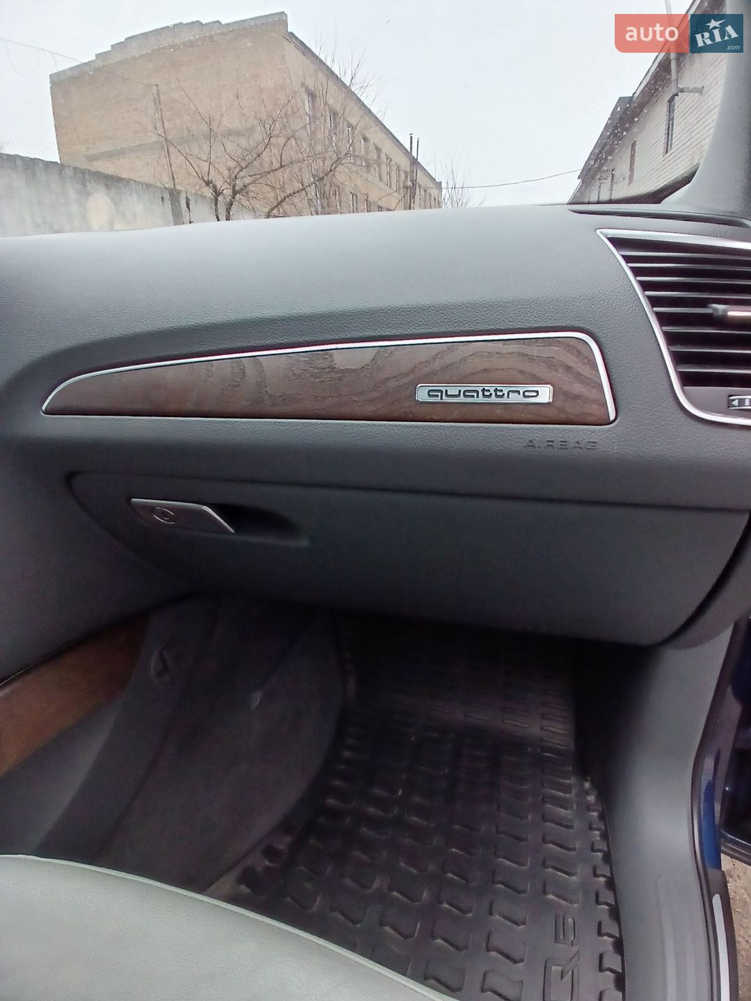 Audi Q5 2013 VIN WA1LFAFP2DA081275 фото оголошення 27 з 30