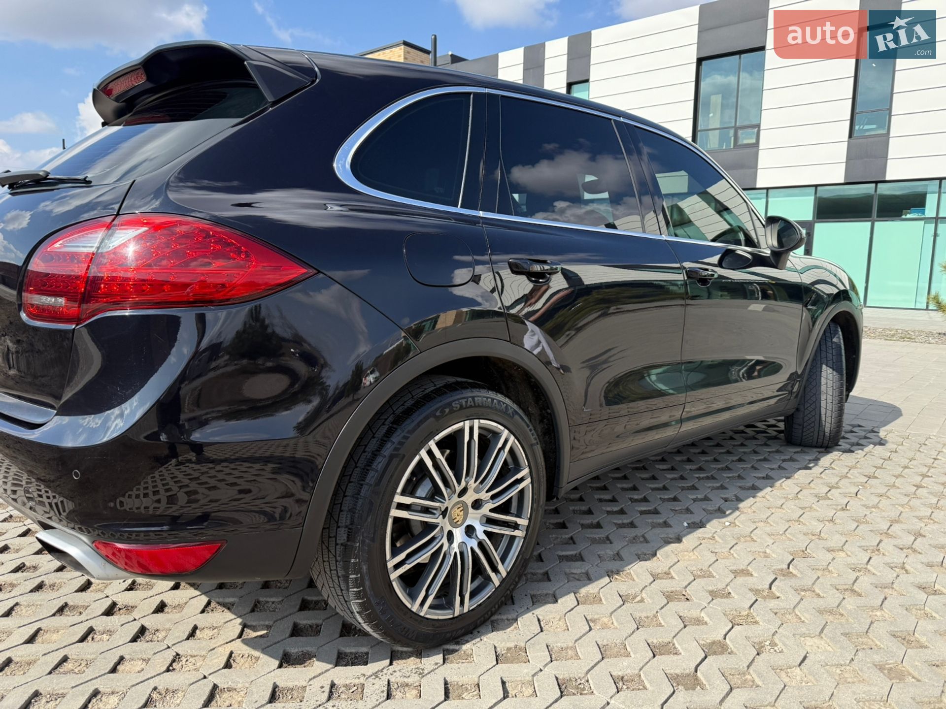 Porsche Cayenne 2010 VIN WP1ZZZ92ZBLA24382 фото оголошення 9 з 22