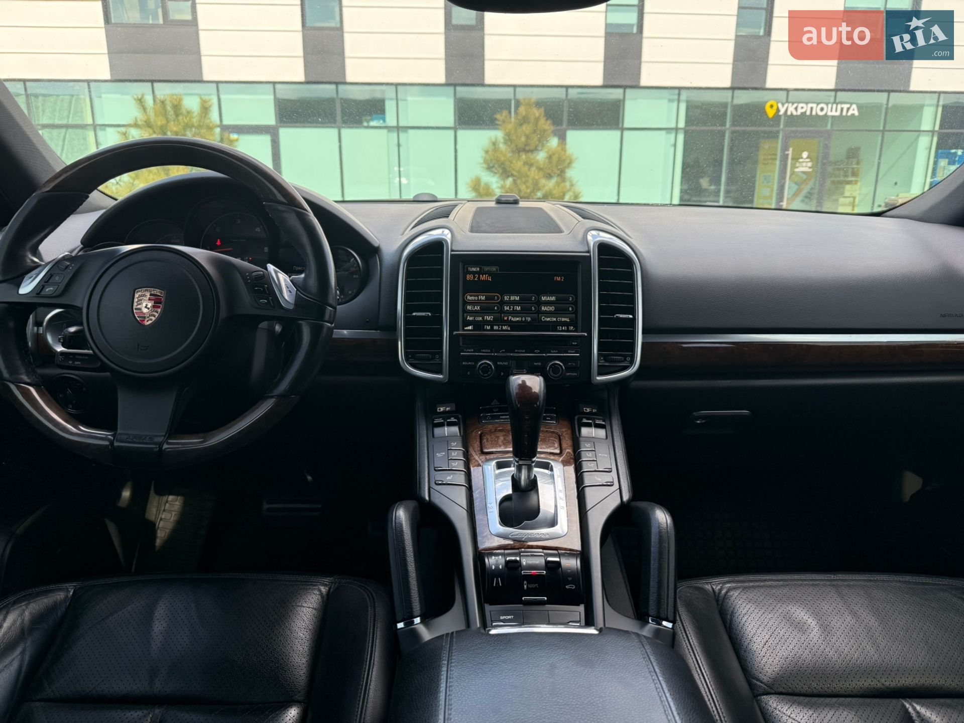 Porsche Cayenne 2010 VIN WP1ZZZ92ZBLA24382 фото оголошення 16 з 22