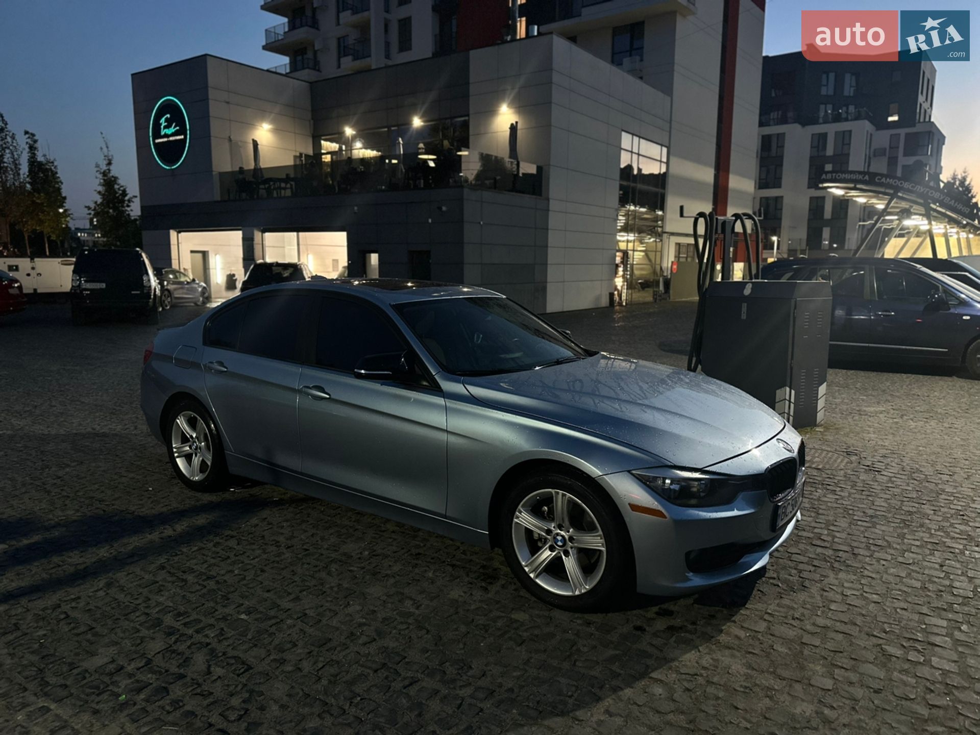BMW 3 Series 2015 VIN WBA3B1C55FK138759 фото оголошення 3 з 13