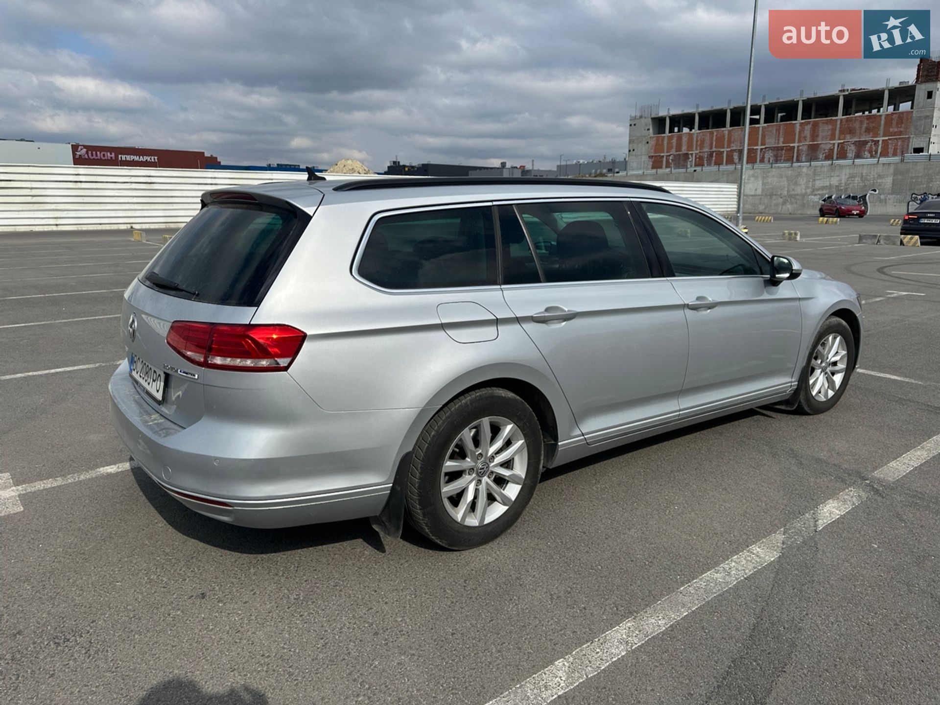 Volkswagen Passat 2014 VIN WVWZZZ3CZFP402458 фото оголошення 5 з 23