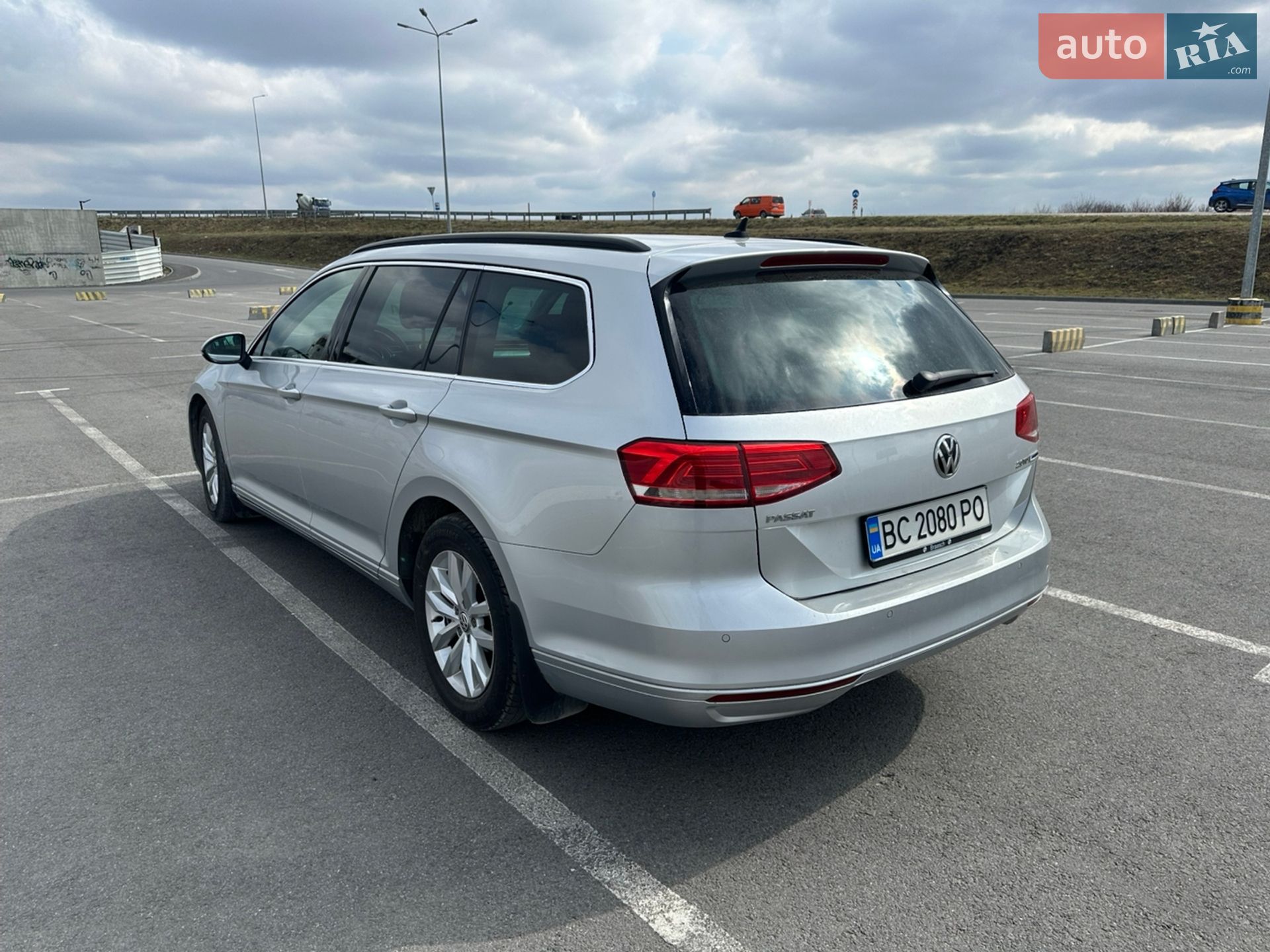 Volkswagen Passat 2014 VIN WVWZZZ3CZFP402458 фото оголошення 6 з 23