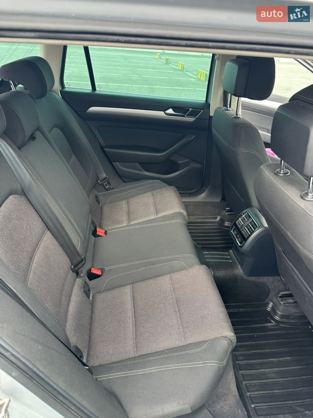 Volkswagen Passat 2014 VIN WVWZZZ3CZFP402458 фото оголошення 12 з 23