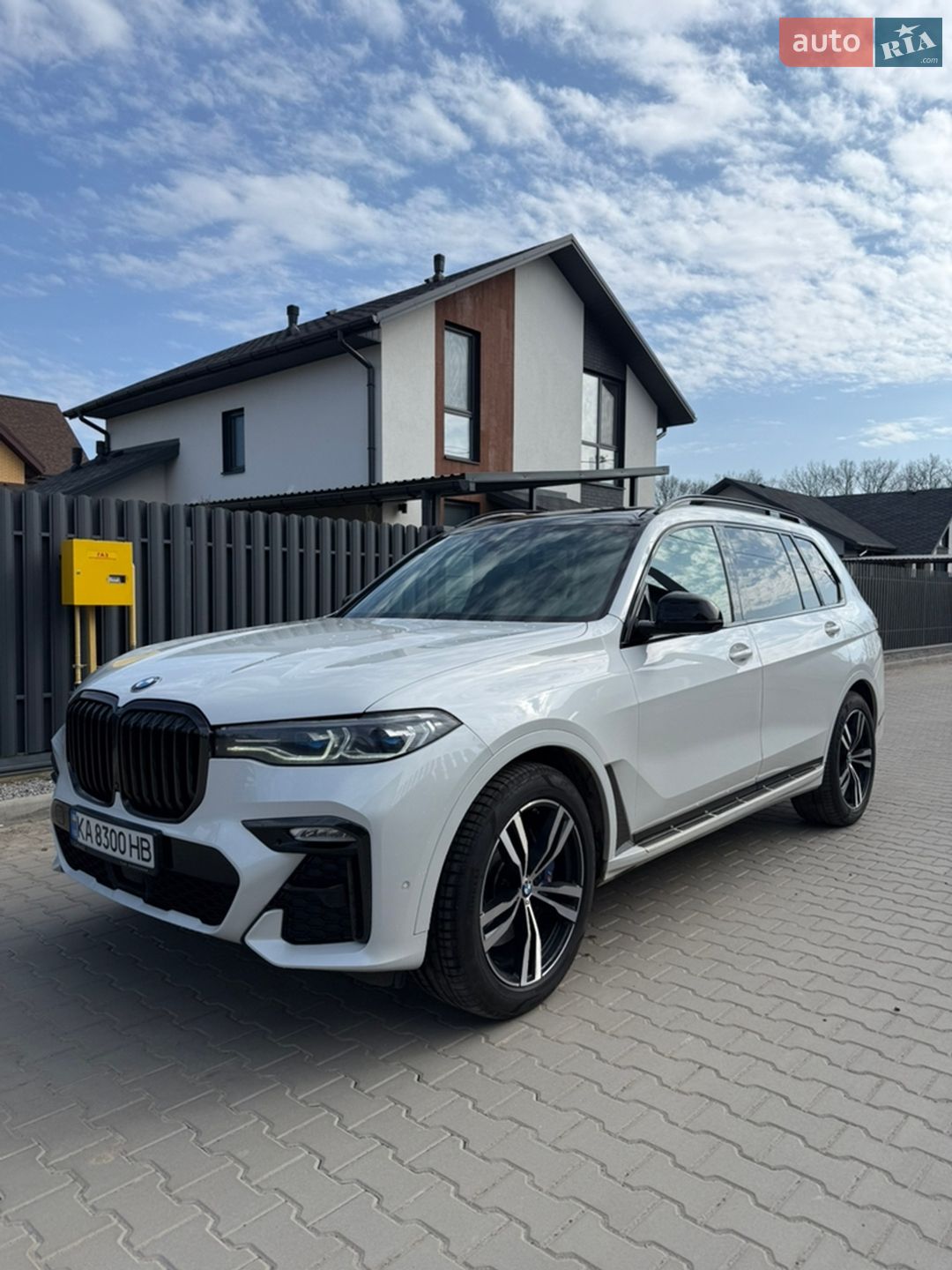 BMW X7 2020 VIN WBACW010309C97027 фото оголошення 2 з 26