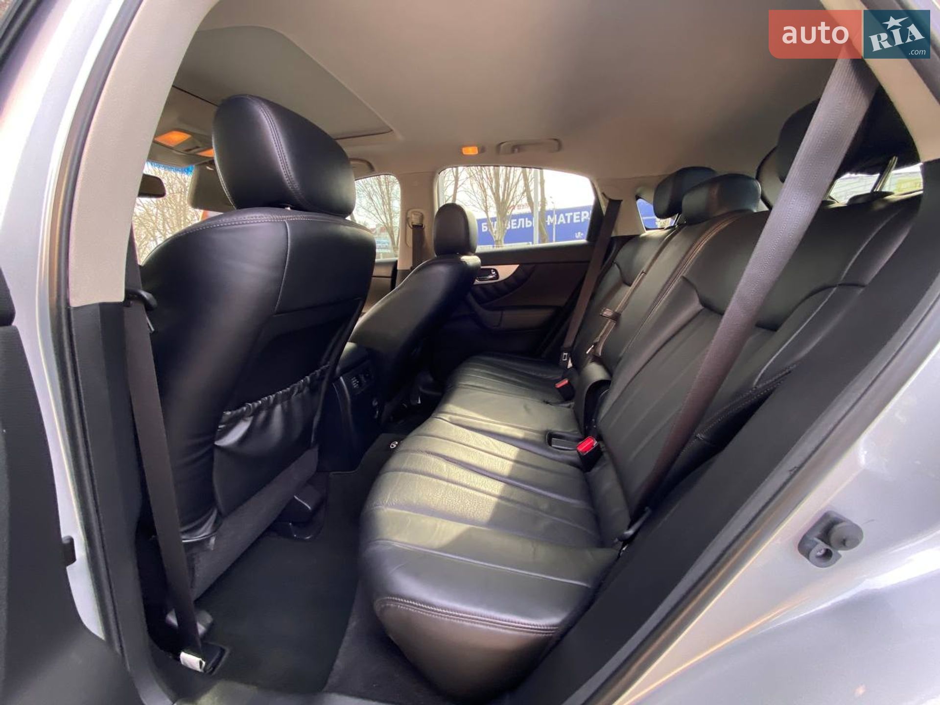 Infiniti QX70 2015 VIN JN8CS1MW6GM751056 фото оголошення 8 з 16