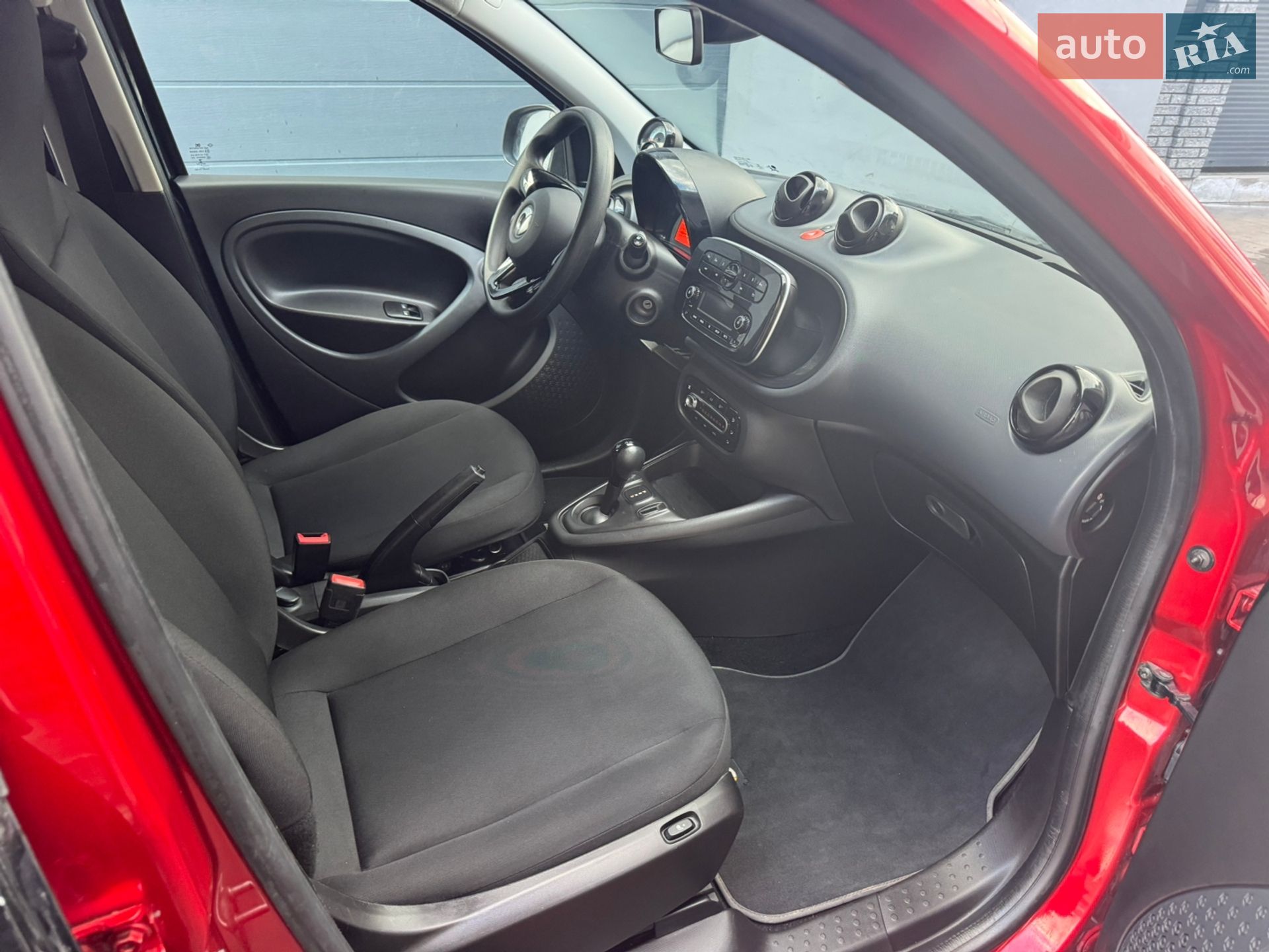 Smart EQ Forfour 2021 VIN W1A4530911Y254332 фото оголошення 4 з 12
