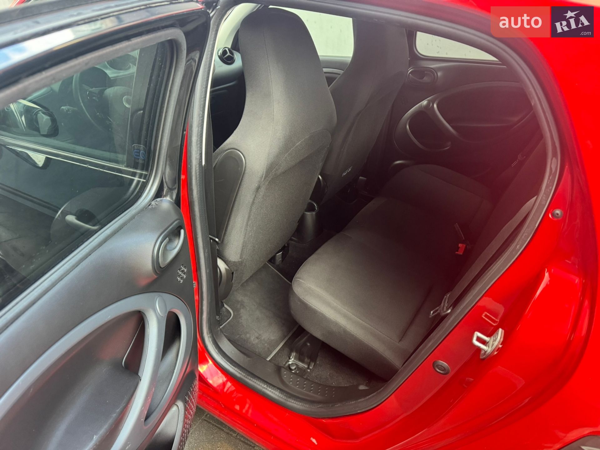 Smart EQ Forfour 2021 VIN W1A4530911Y254332 фото оголошення 8 з 12