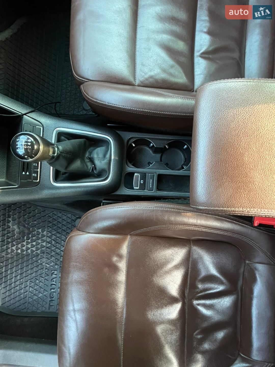 Volkswagen Tiguan 2011 VIN WVGZZZ5NZCW029992 фото оголошення 27 з 55