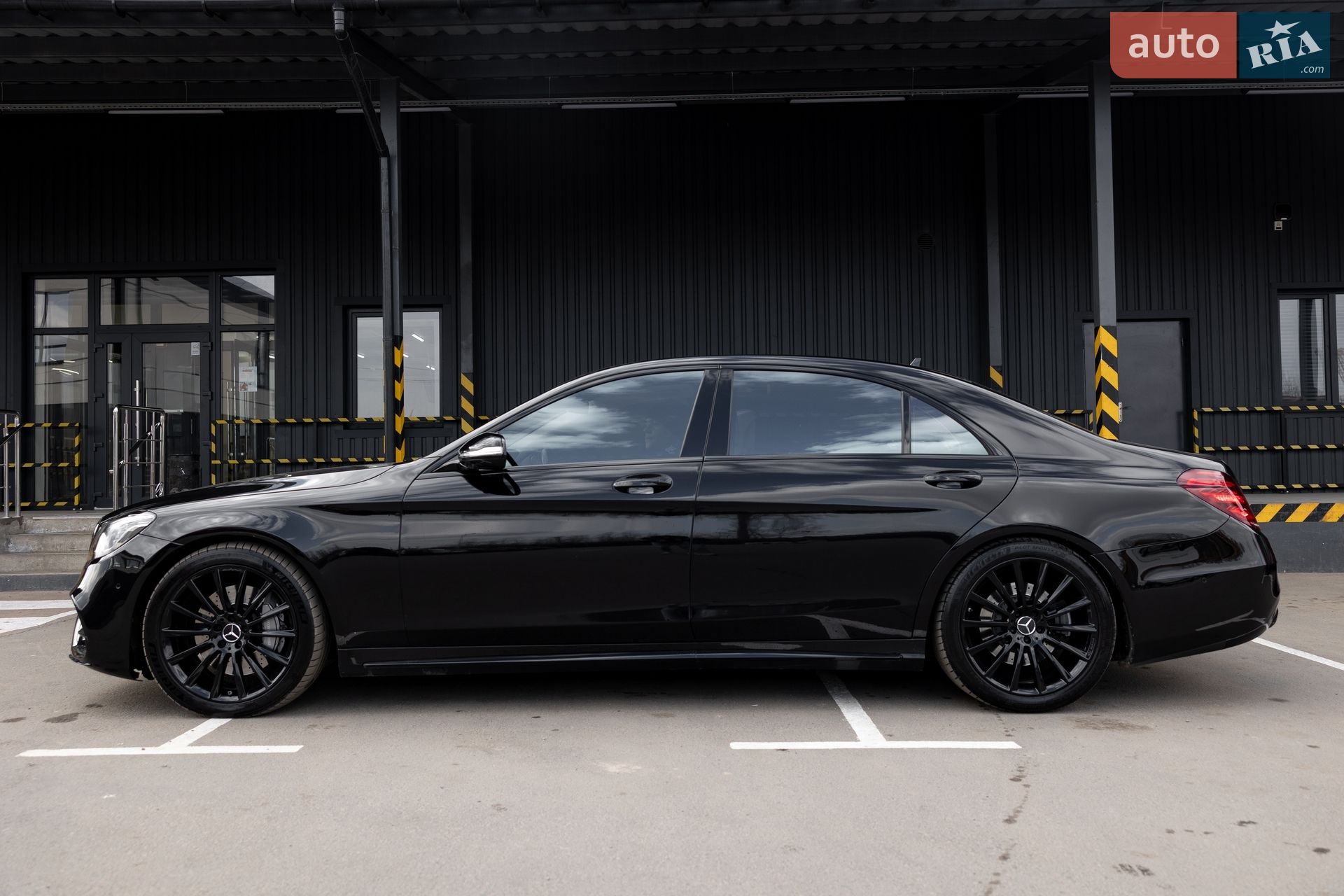 Mercedes-Benz S-Class 2017 VIN WDD2221581A390673 фото оголошення 4 з 72